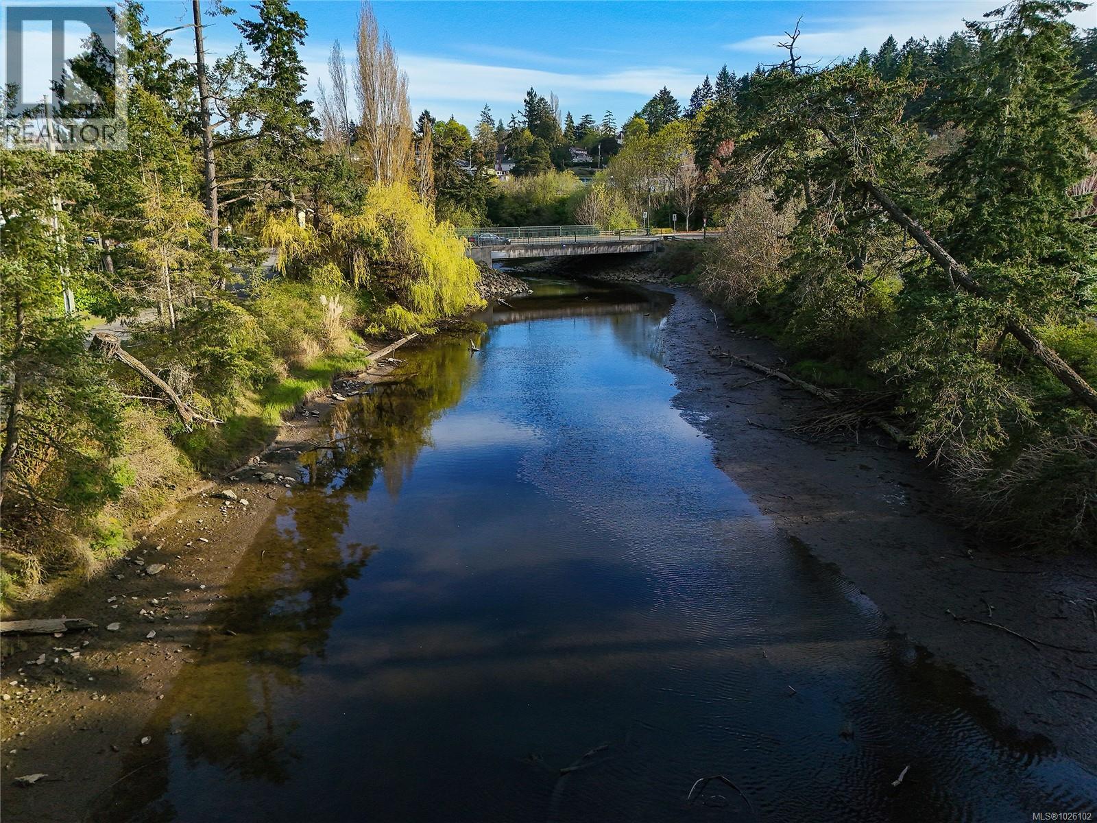 299 Helmcken Rd, View Royal
