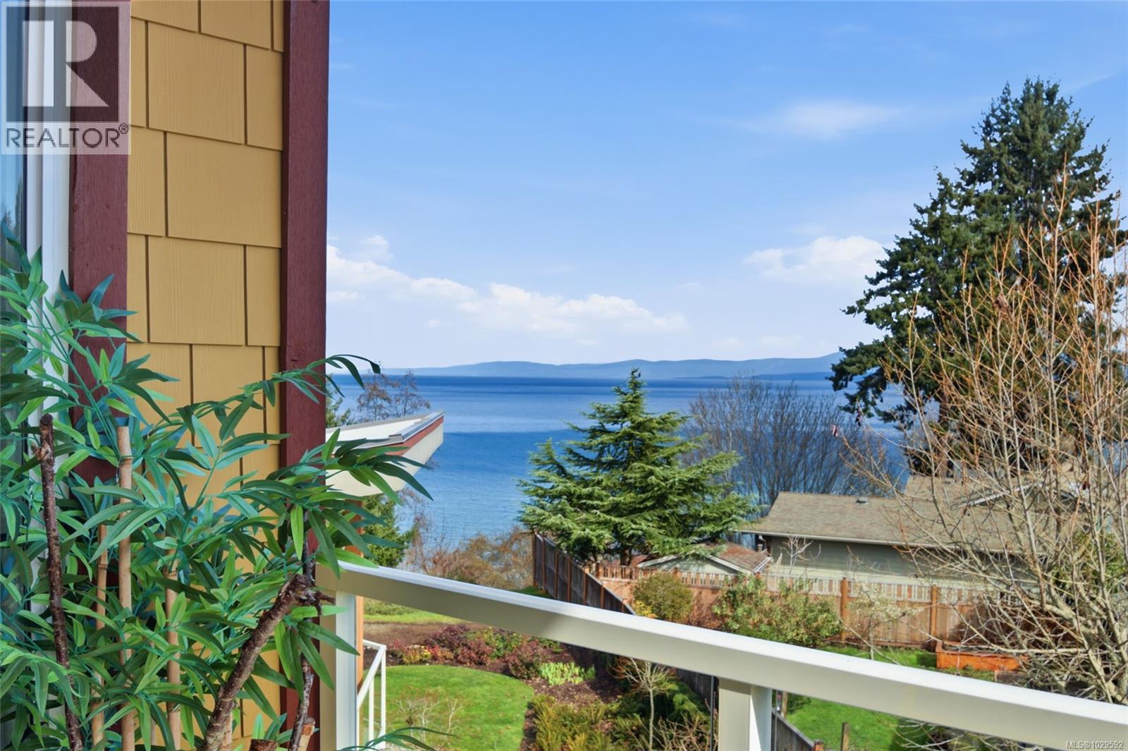 #303 439 COLLEGE RD - 8