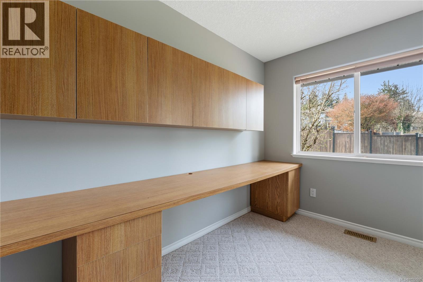 282 CARNDUFF PL - 15