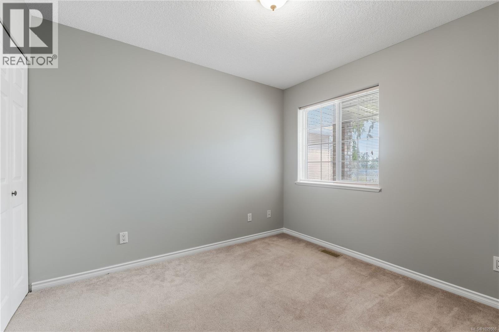 282 CARNDUFF PL - 23