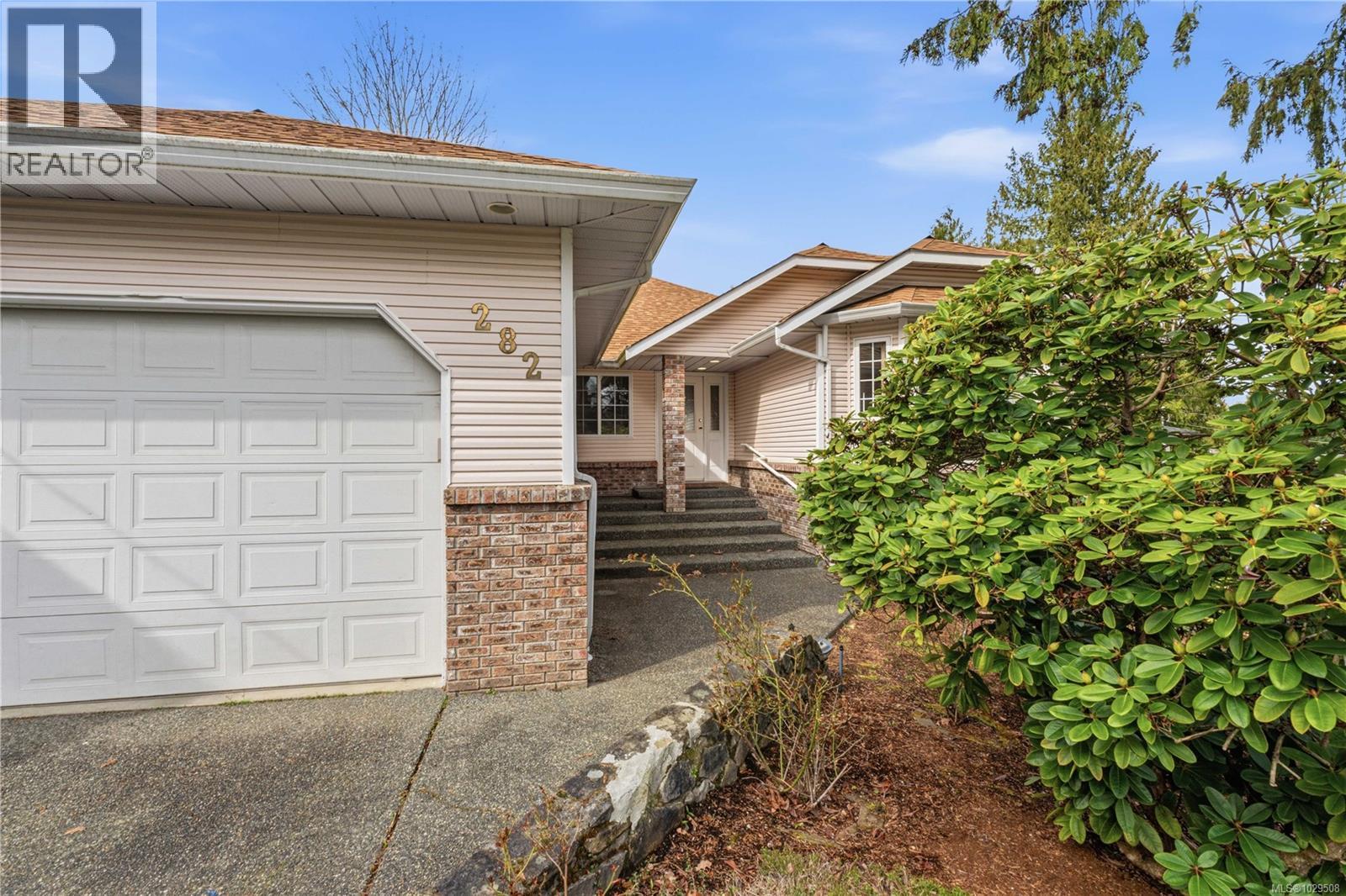 282 CARNDUFF PL - 24