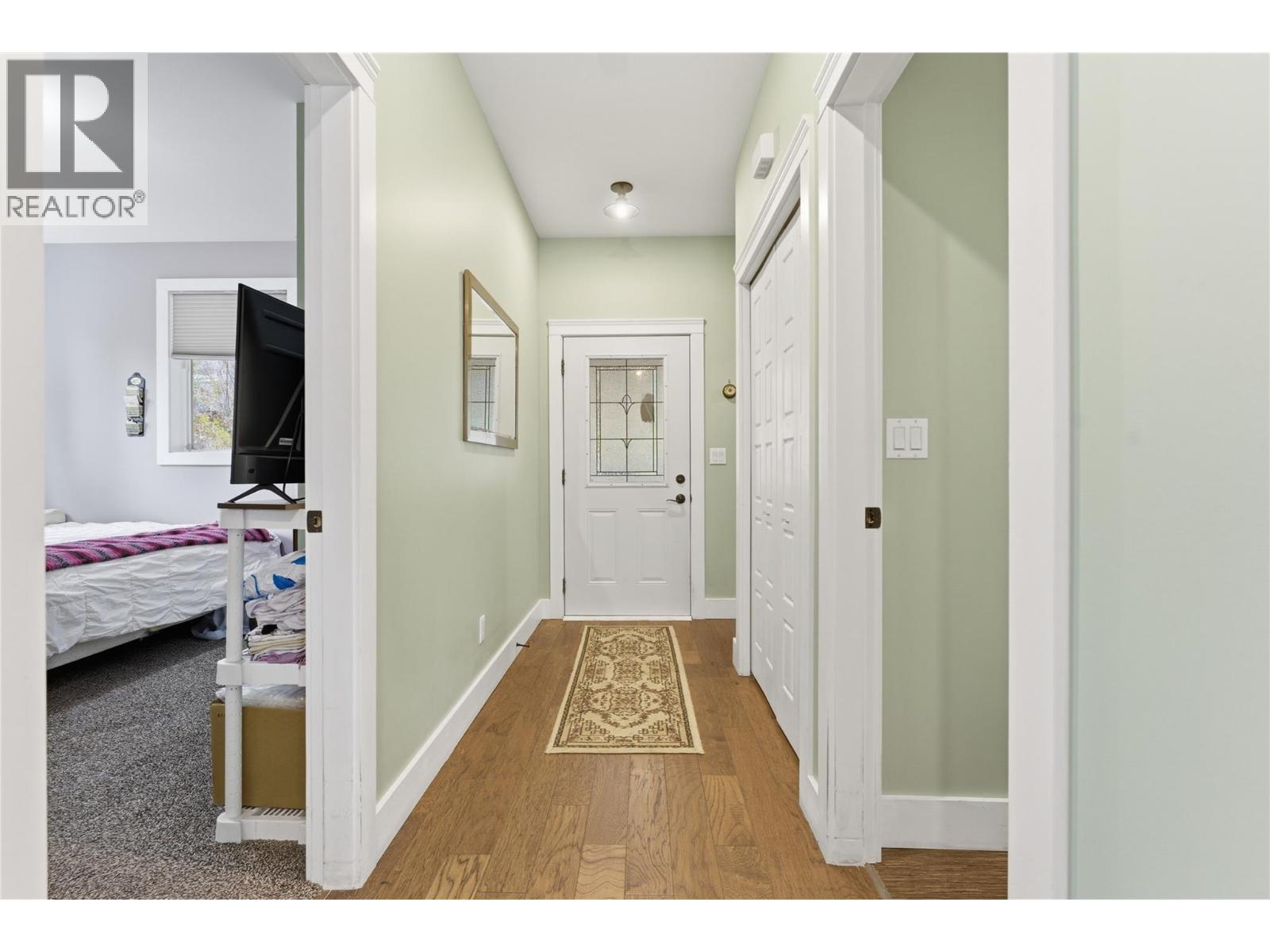  7463 Black Road Southeast, Salmon Arm