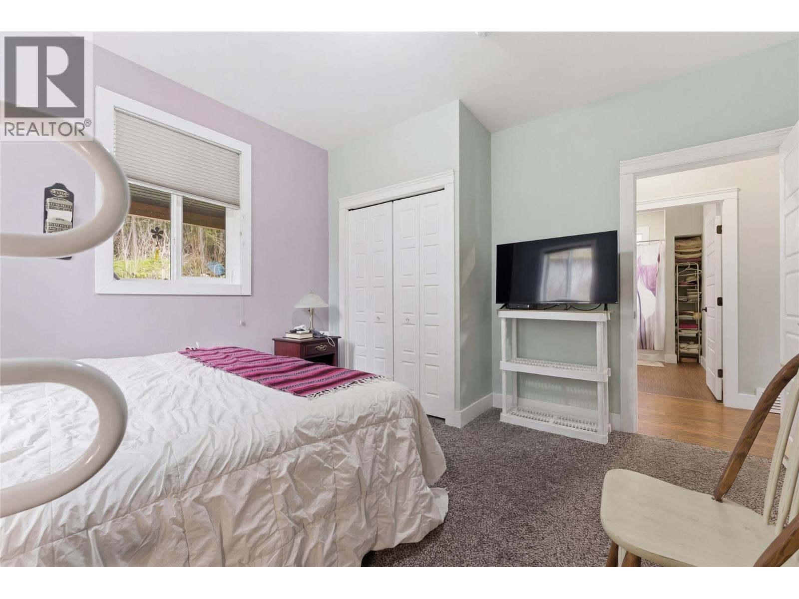  7463 Black Road Southeast, Salmon Arm