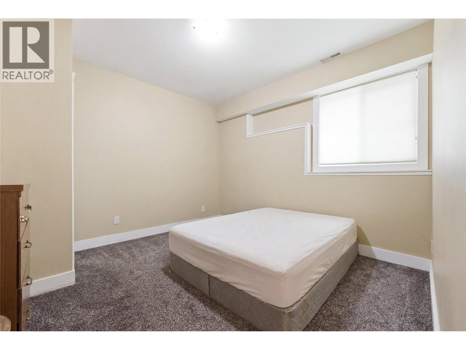  7463 Black Road Southeast, Salmon Arm