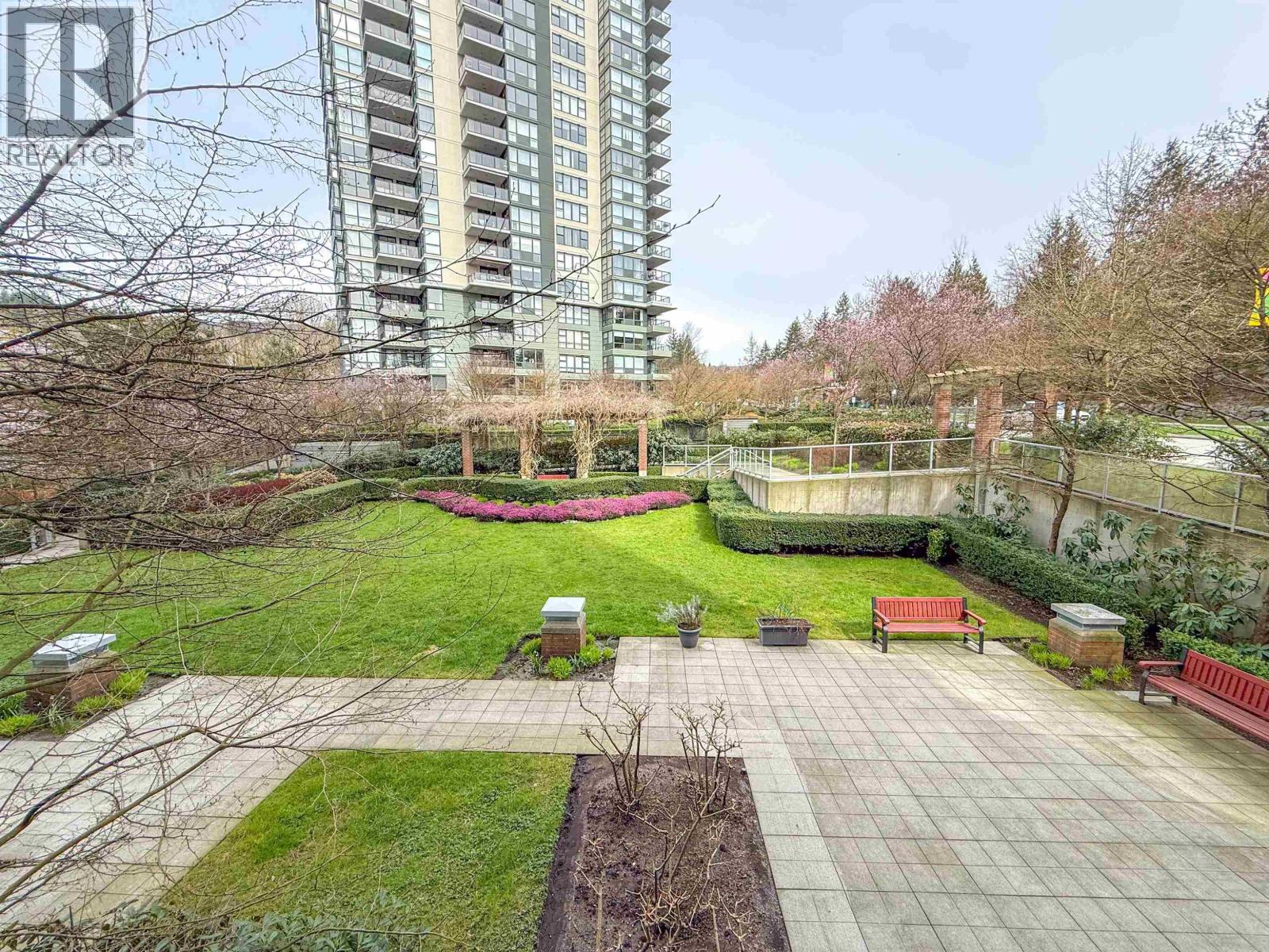 201 295 GUILDFORD WAY, Port Moody