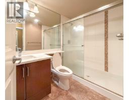 201 295 Guildford Way, Port Moody, BC V3H5N3 Photo 17