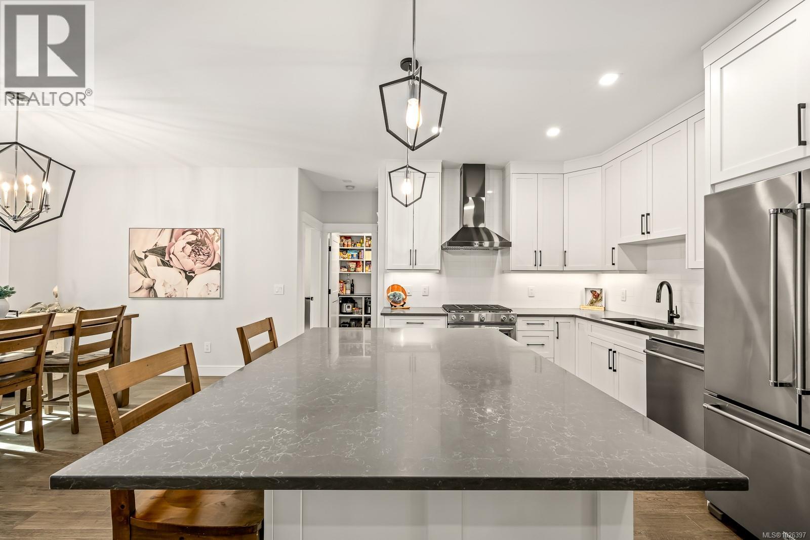 #4 2880 Arden Rd - 9