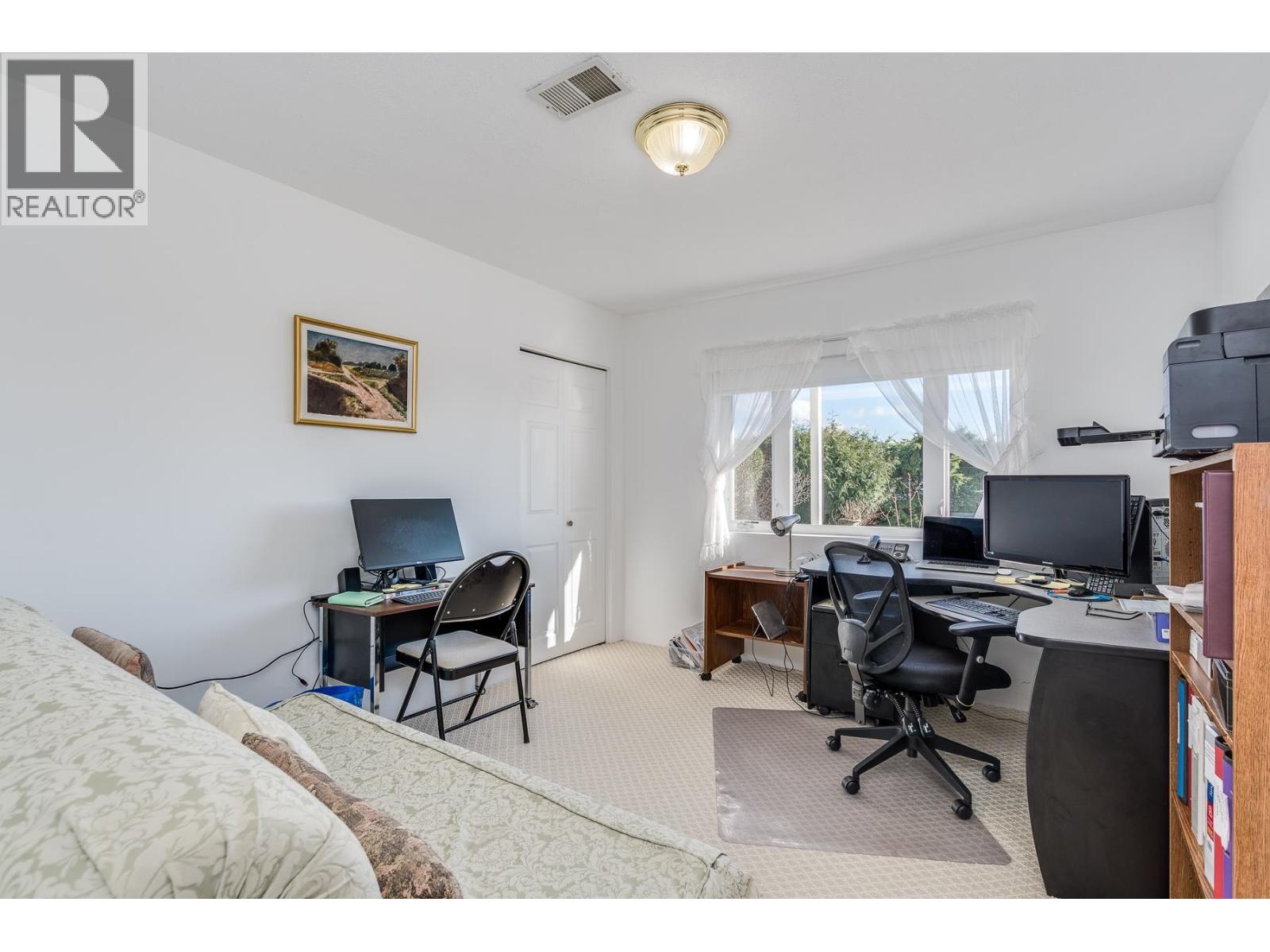 870 FARMLEIGH ROAD, West Vancouver