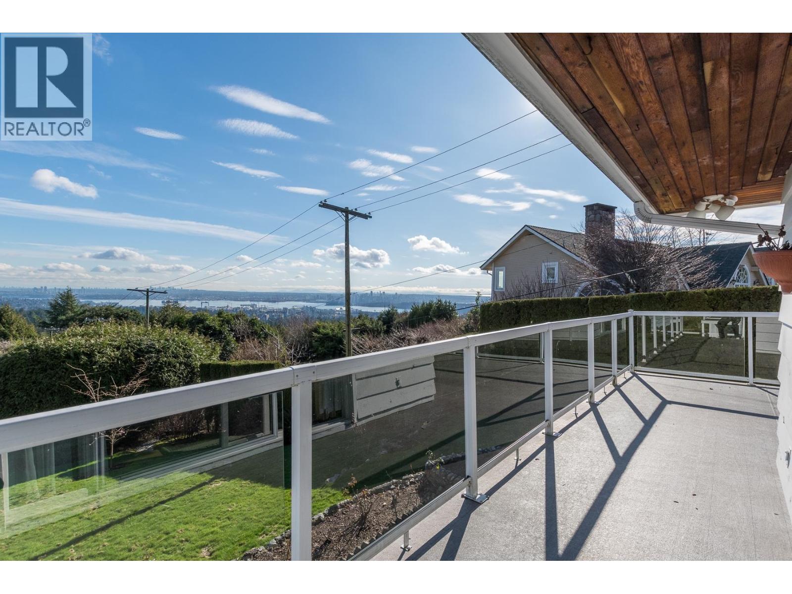 870 FARMLEIGH ROAD, West Vancouver