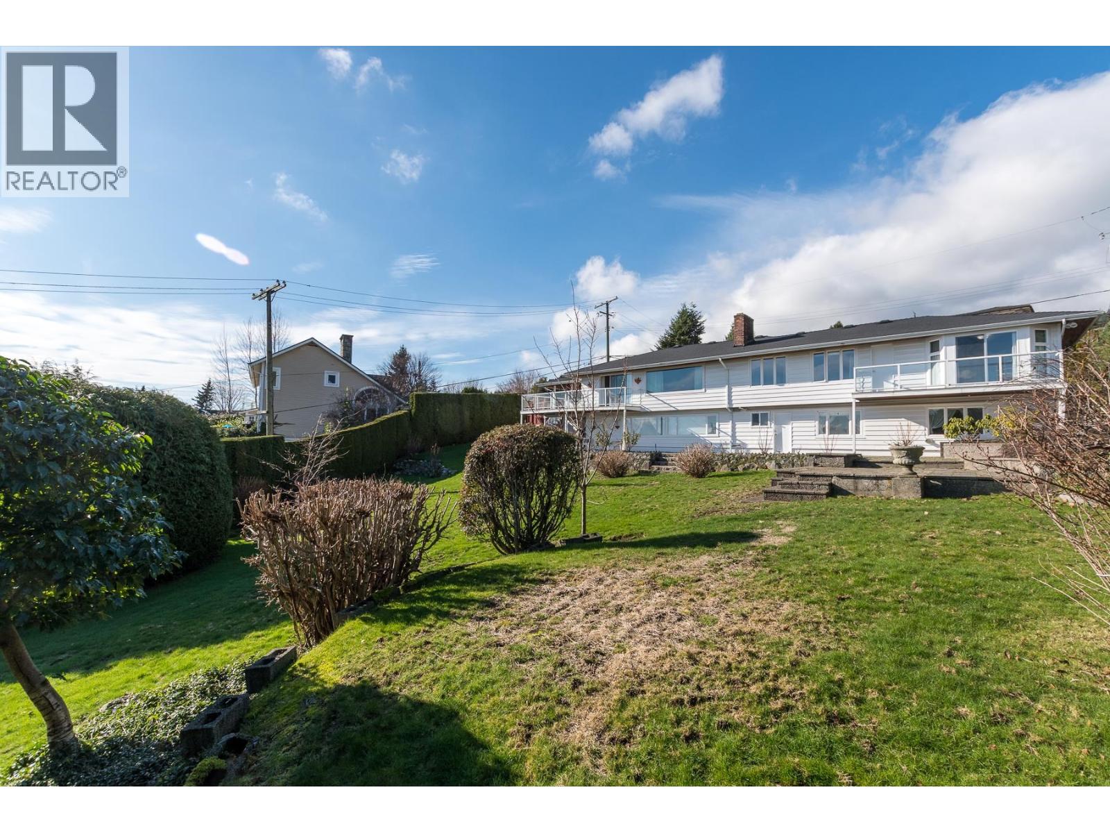 870 FARMLEIGH ROAD, West Vancouver