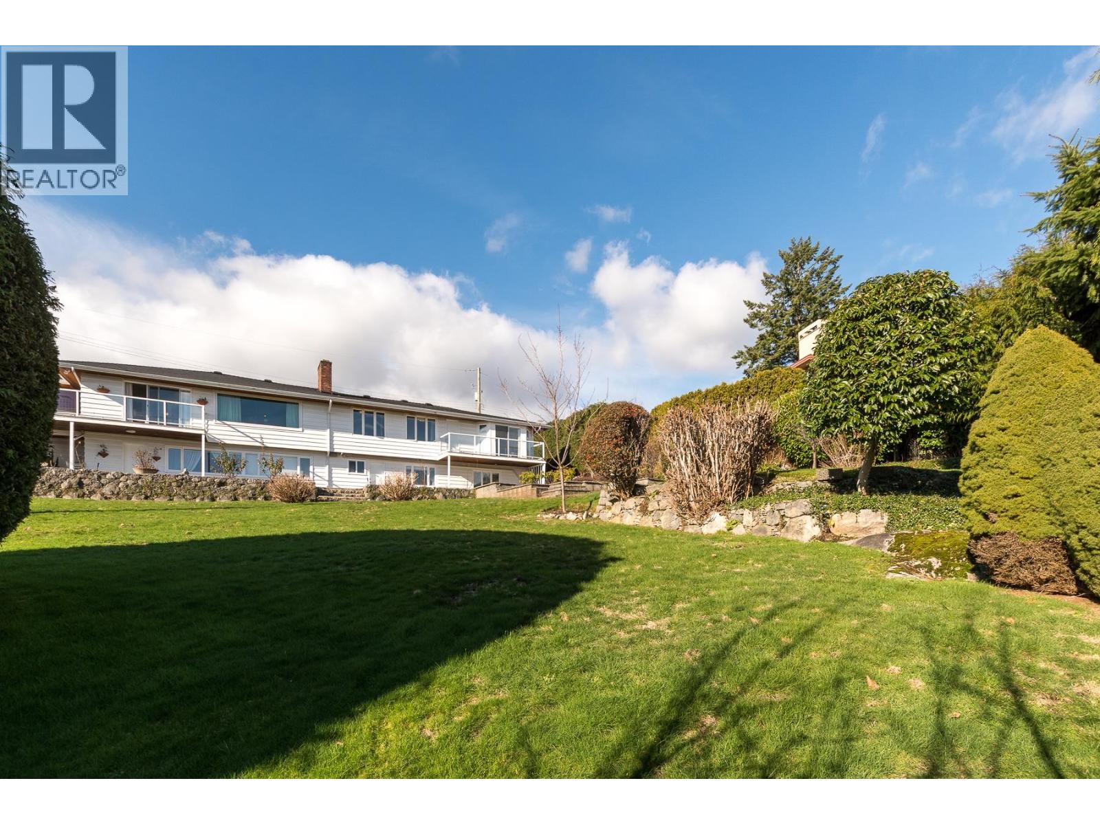 870 FARMLEIGH ROAD, West Vancouver