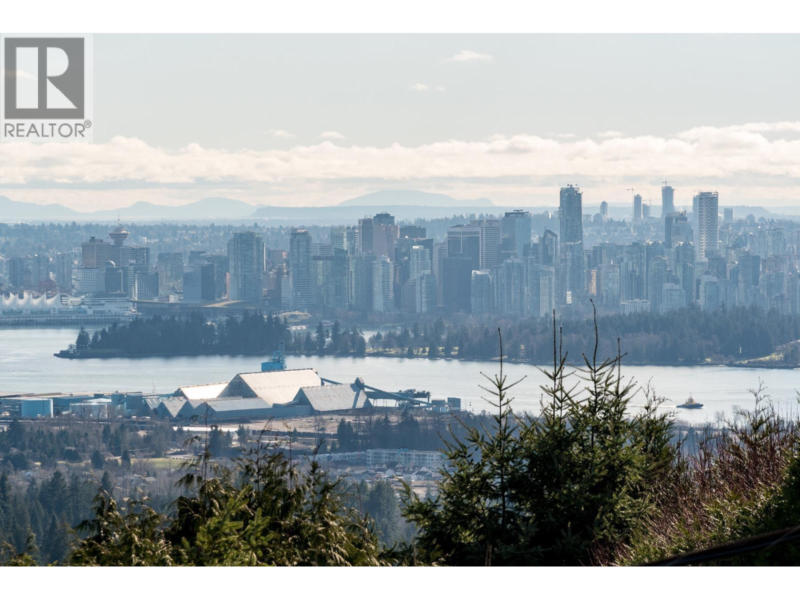 870 FARMLEIGH ROAD, West Vancouver