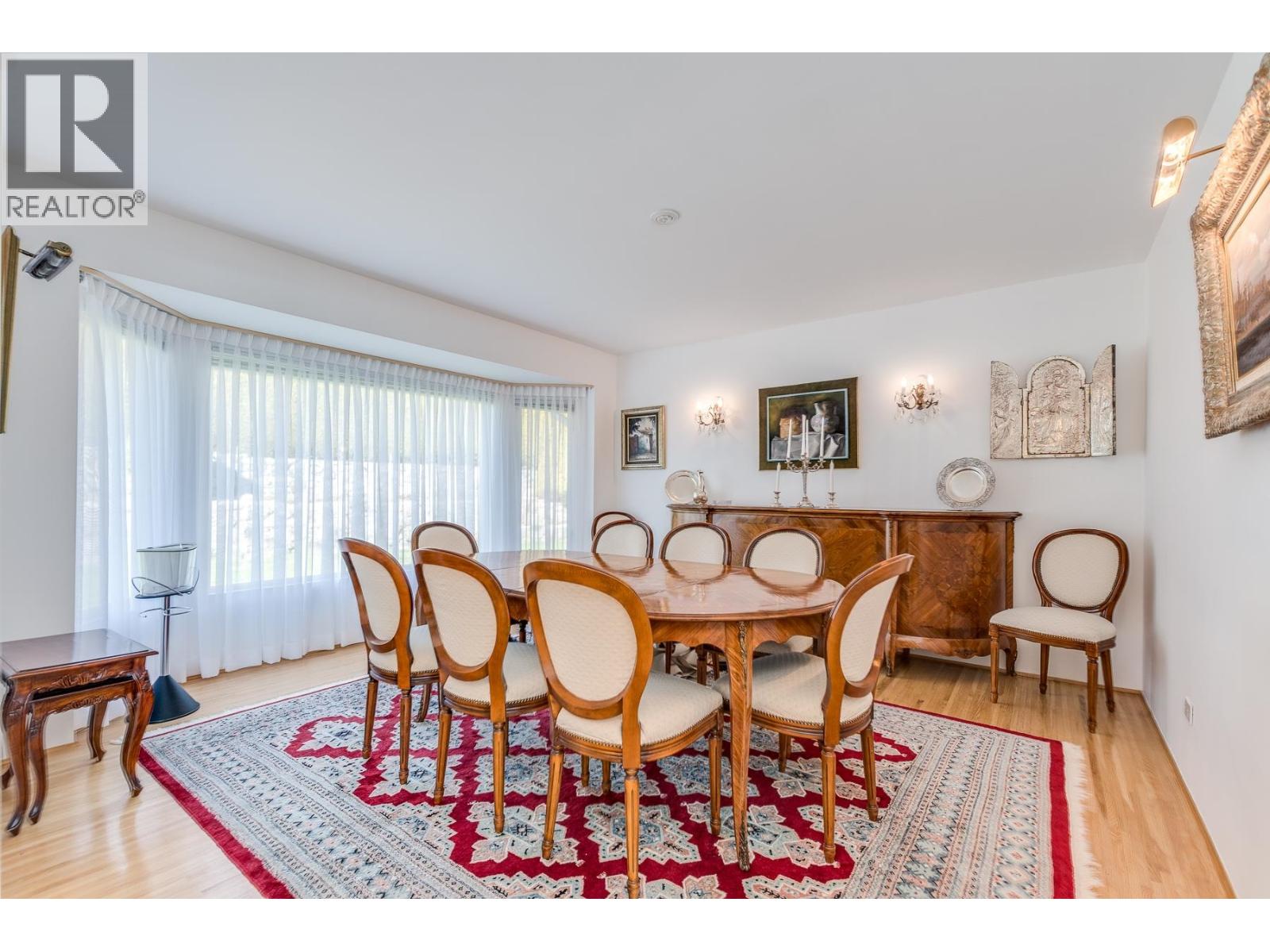 870 FARMLEIGH ROAD, West Vancouver