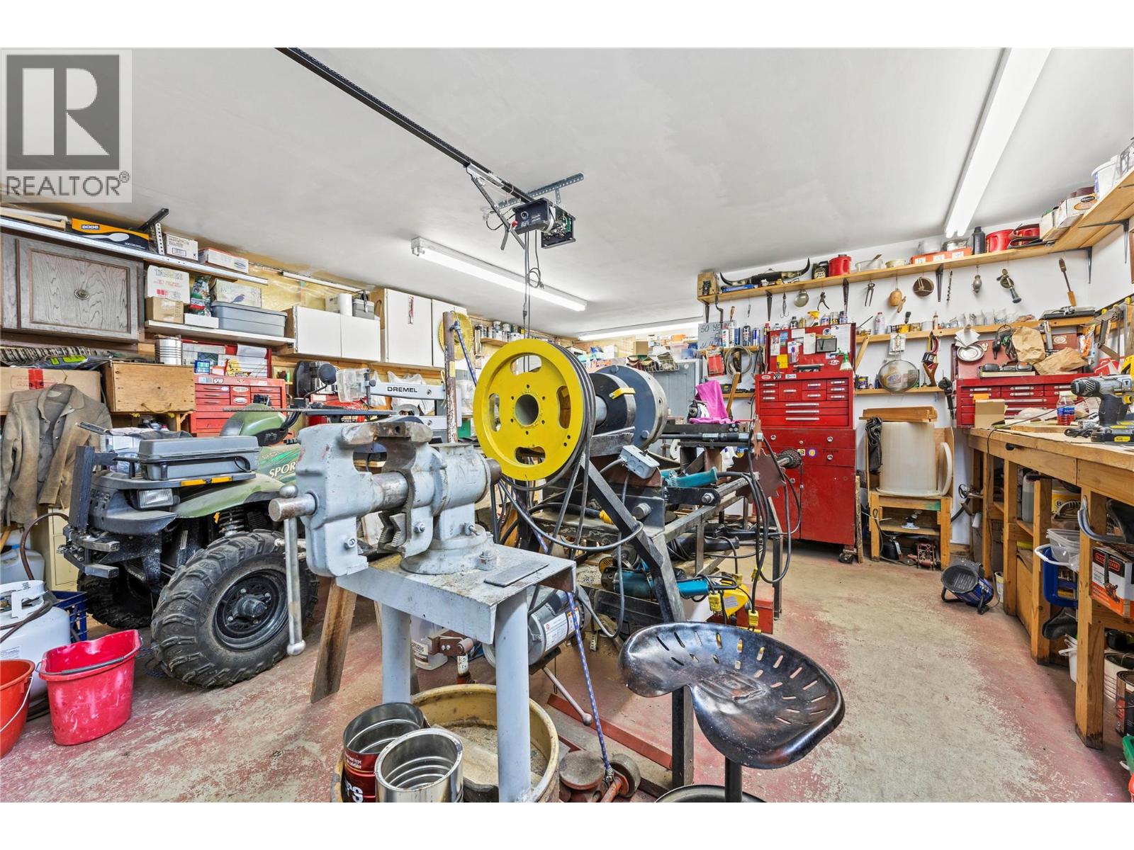 7241 ESTATE PLACE - 25