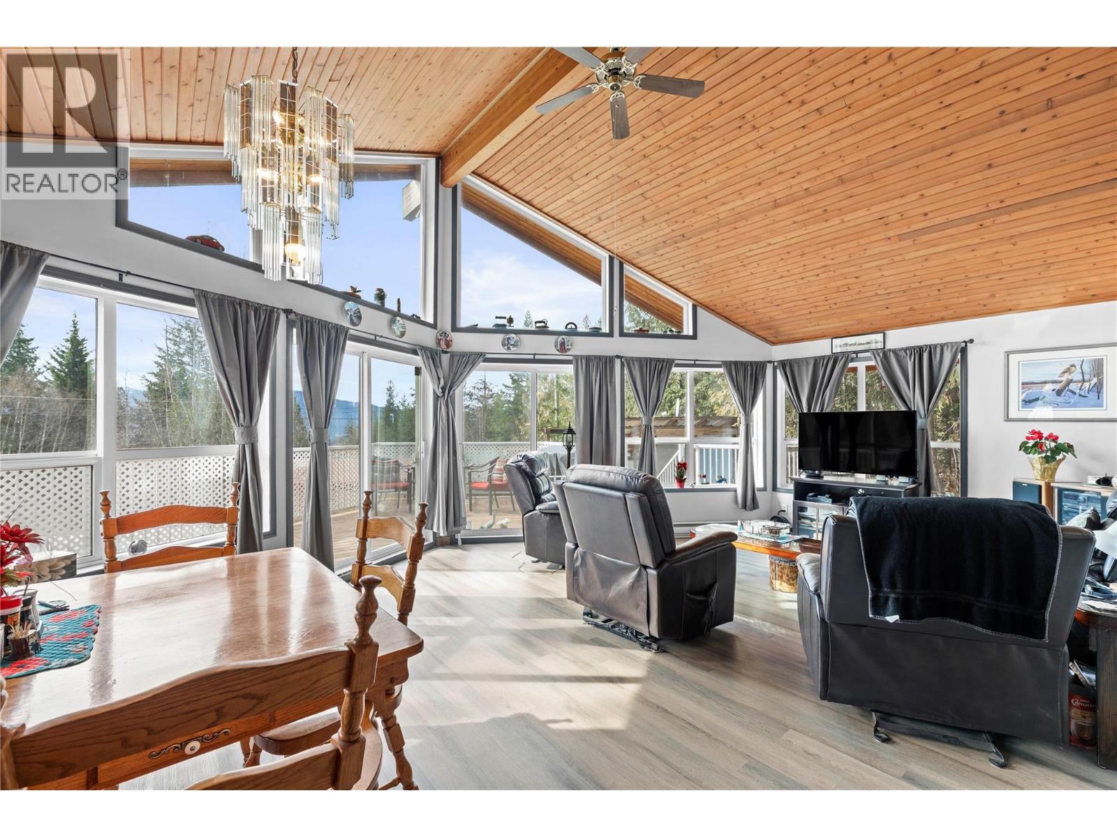 7241 ESTATE PLACE - 7