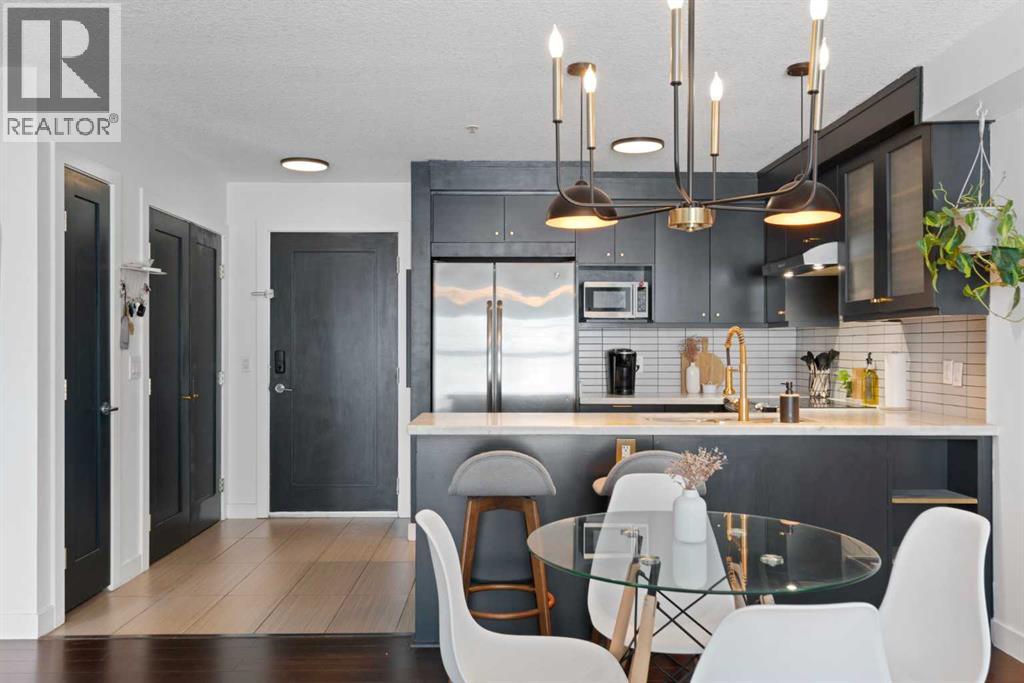 Single Family House for Sale in    Avenue SW South Calgary Calgary 