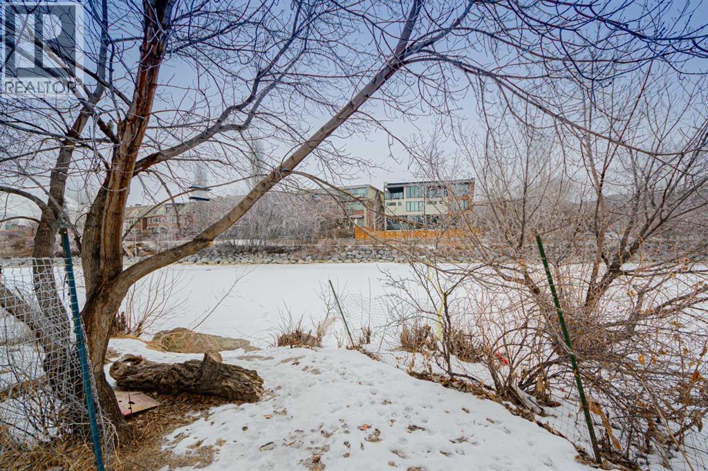 Single Family House for Sale in    Avenue SW Mission Calgary 