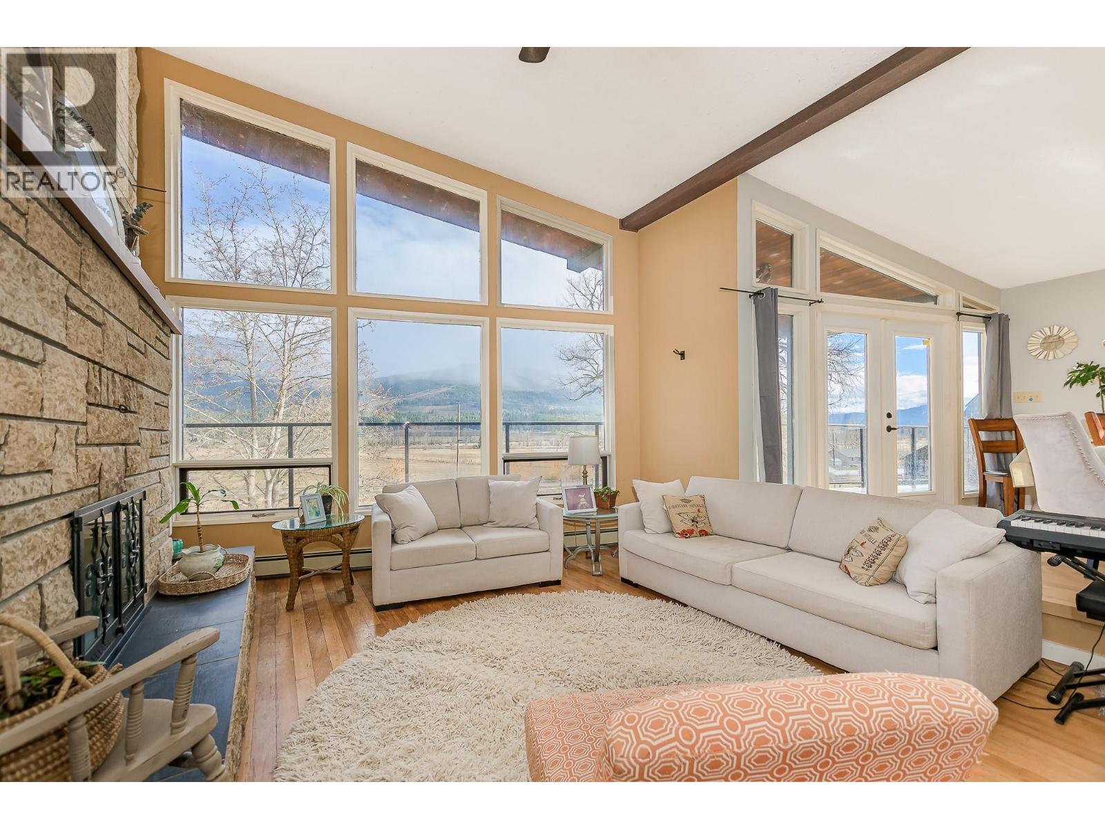 3668 Trinity Valley Road, Enderby