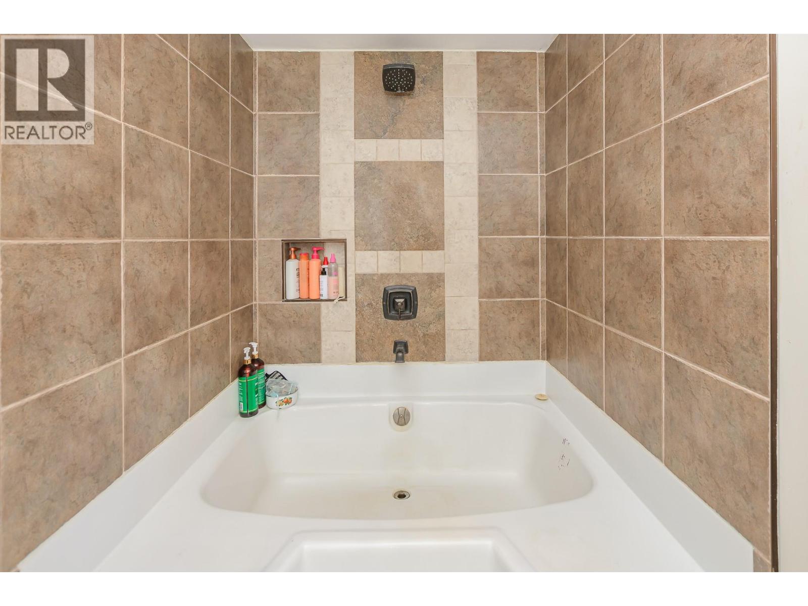 3668 Trinity Valley Road, Enderby