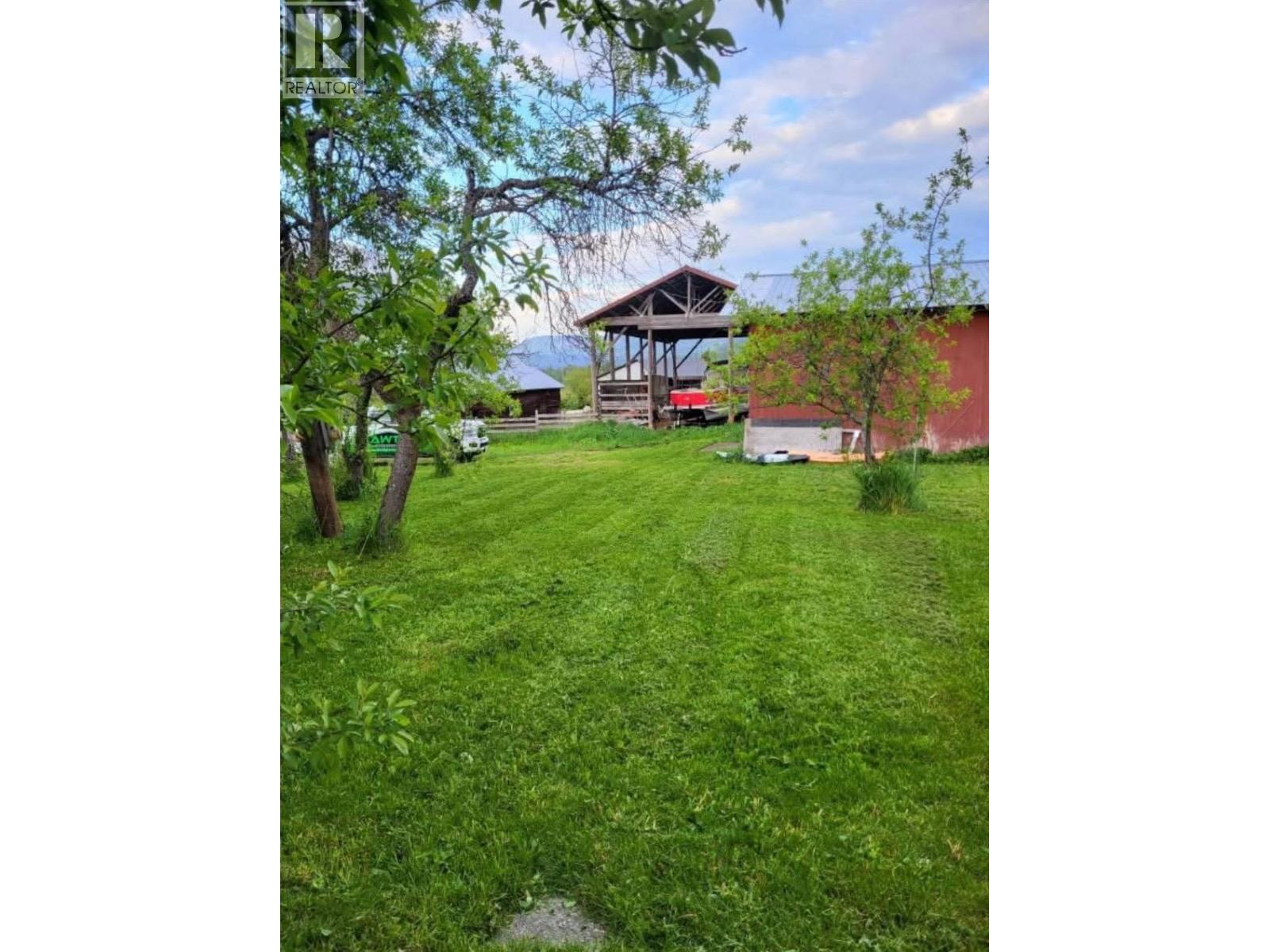 3668 Trinity Valley Road, Enderby