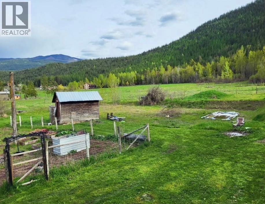 3668 Trinity Valley Road, Enderby