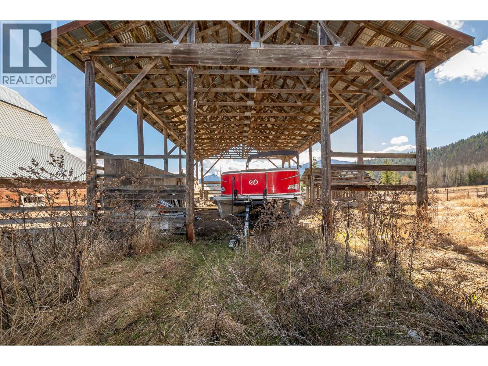 3668 Trinity Valley Road, Enderby