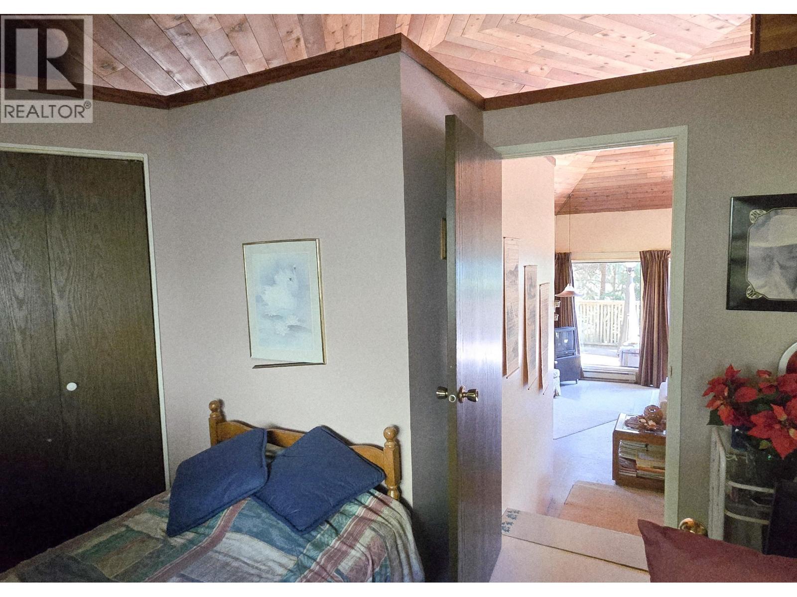 427 COLLINGWOOD ROAD, Keats Island