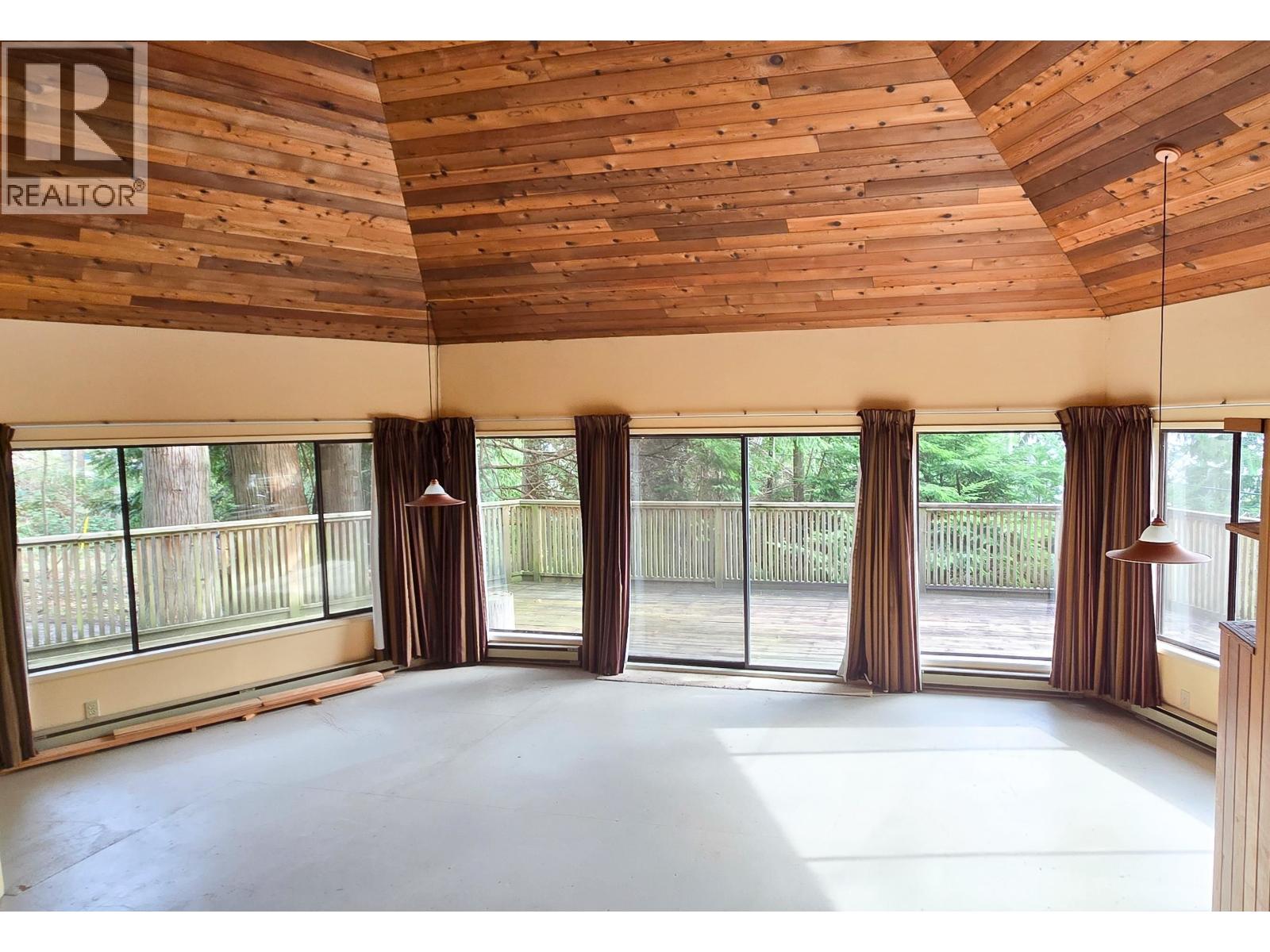 427 COLLINGWOOD ROAD, Keats Island