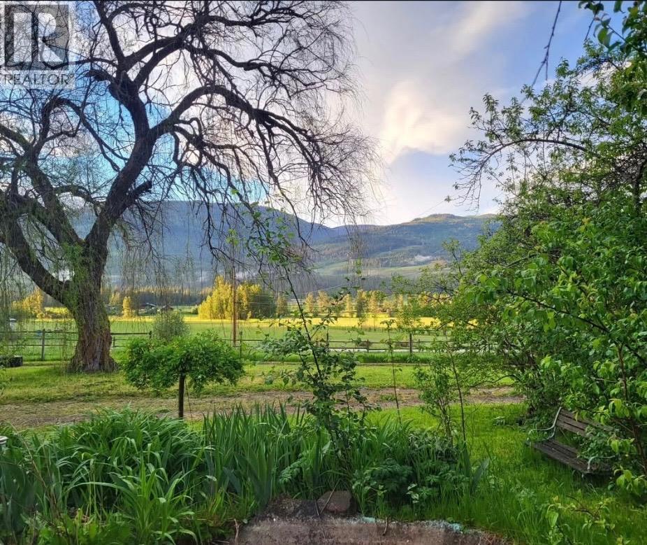 3668 Trinity Valley Road, Enderby