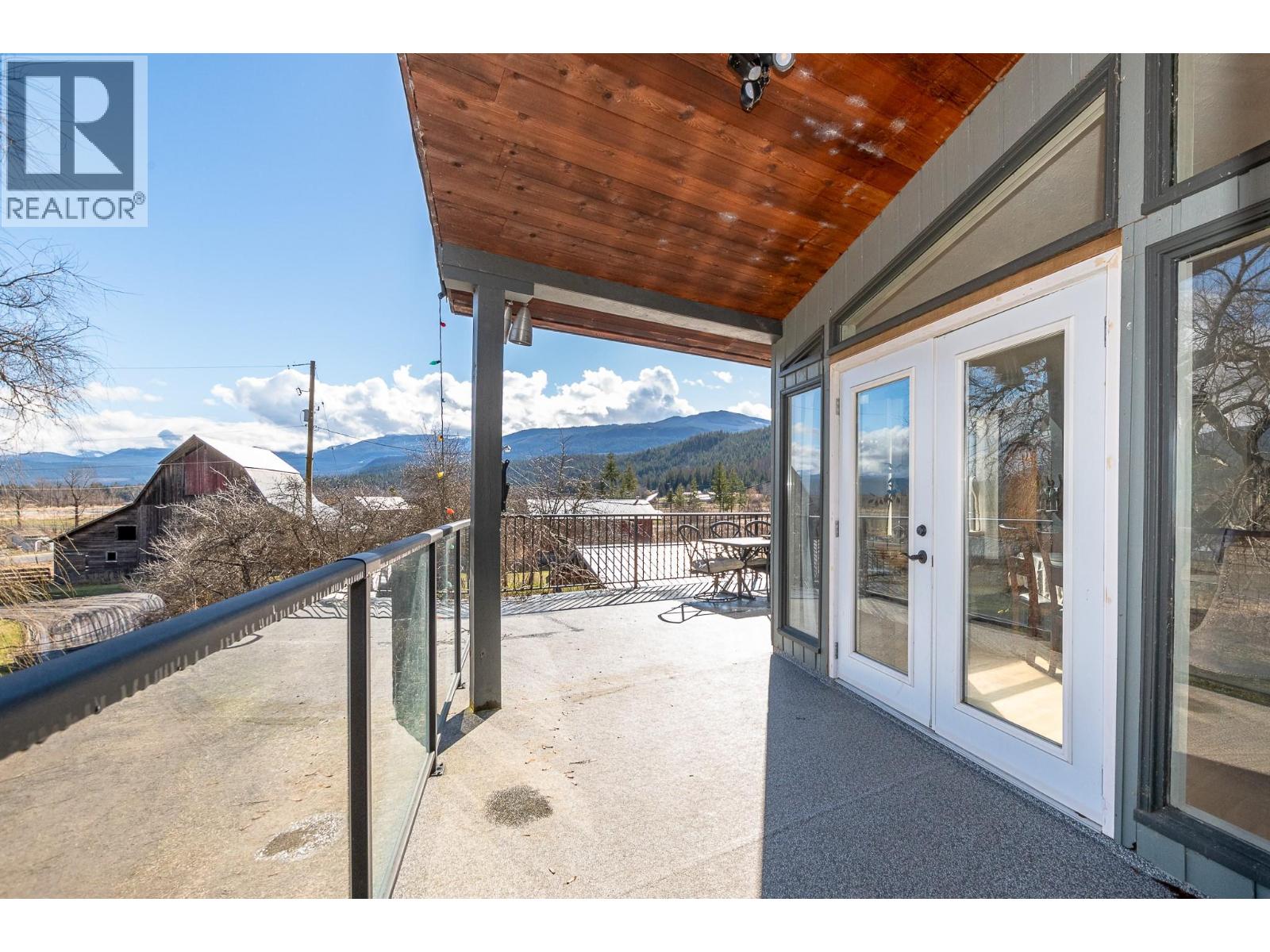 3668 Trinity Valley Road, Enderby