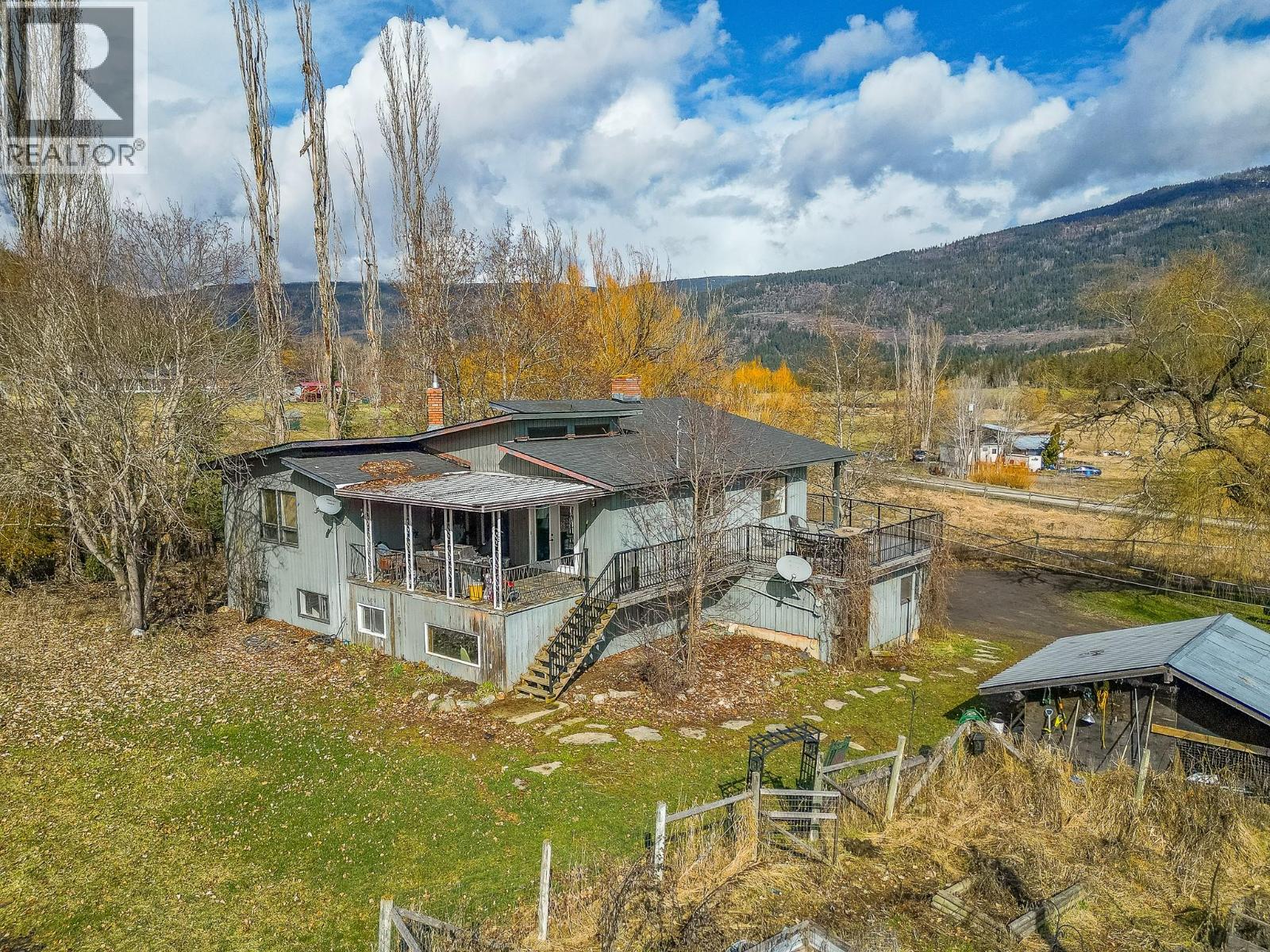 3668 Trinity Valley Road, Enderby