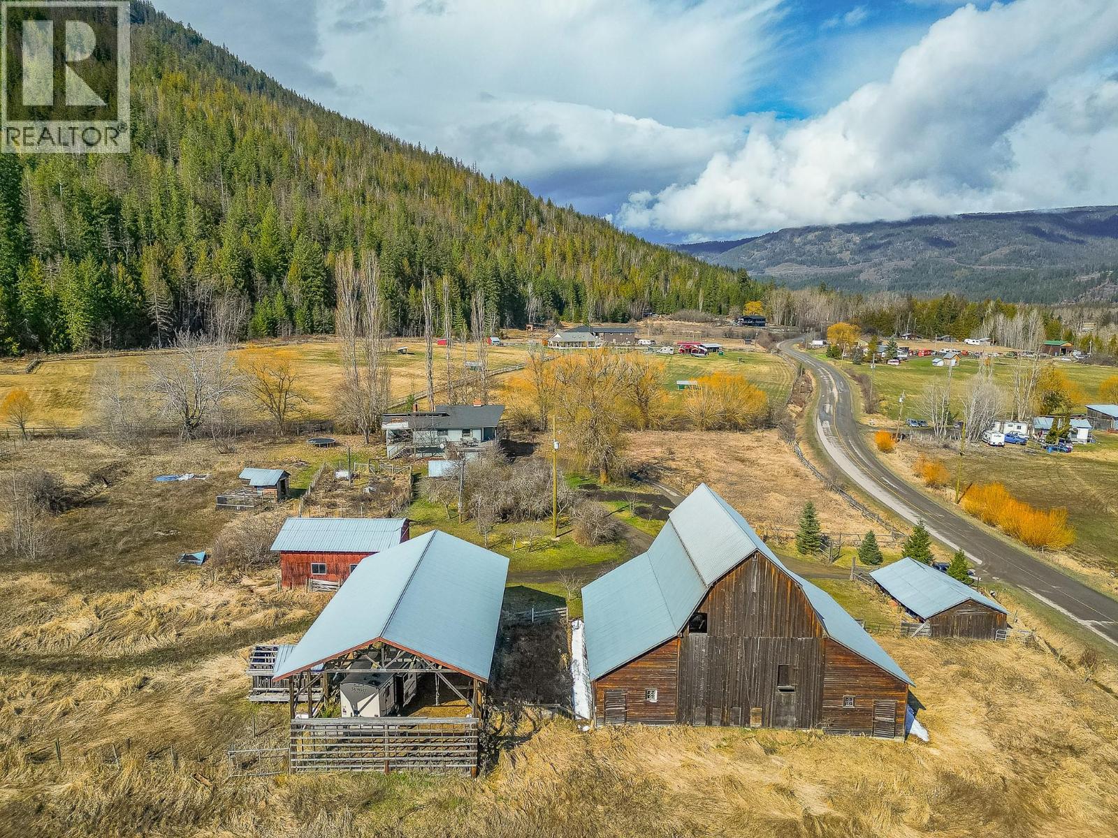 3668 Trinity Valley Road, Enderby