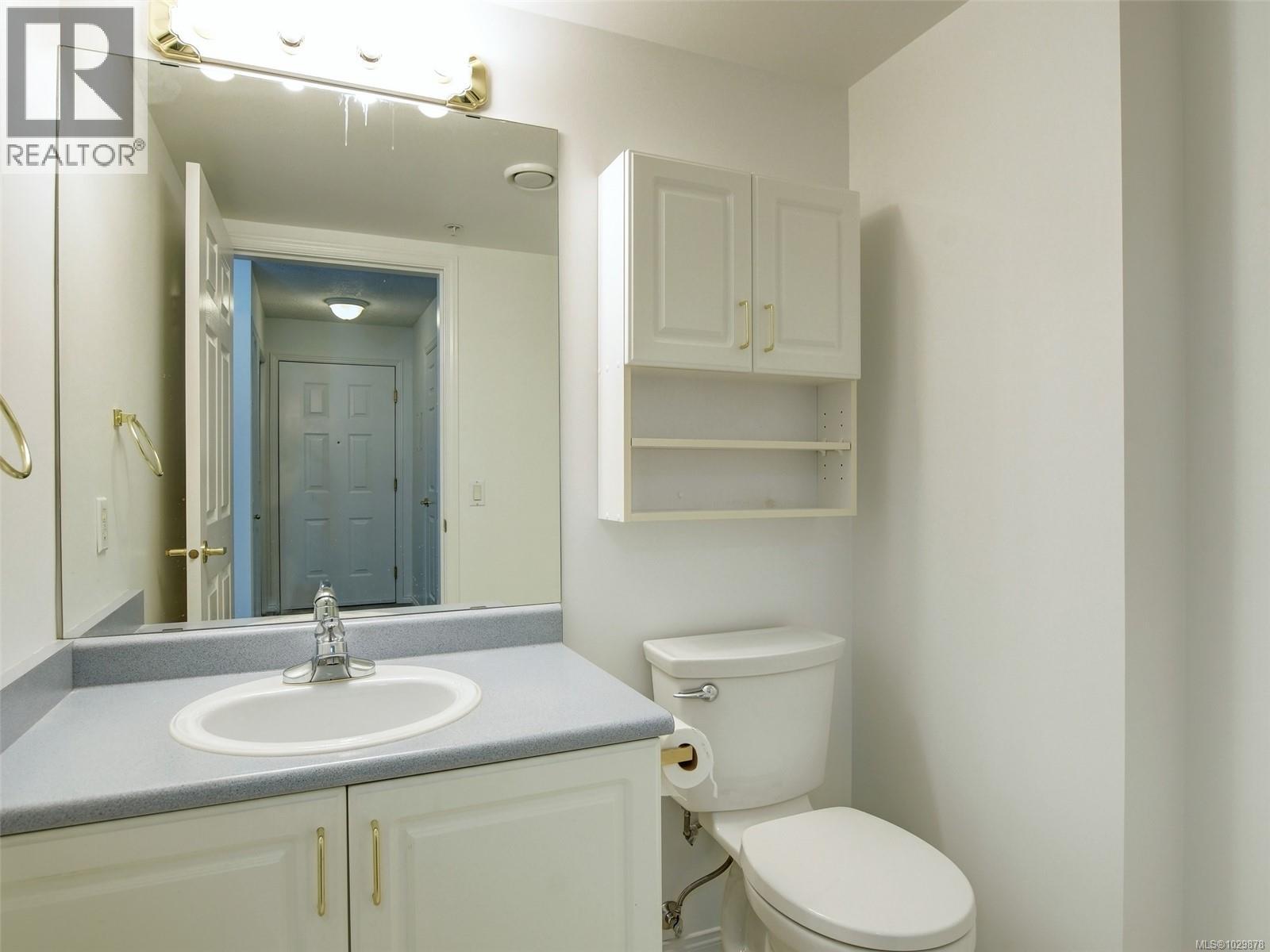 #202 1485 Garnet Rd - 26