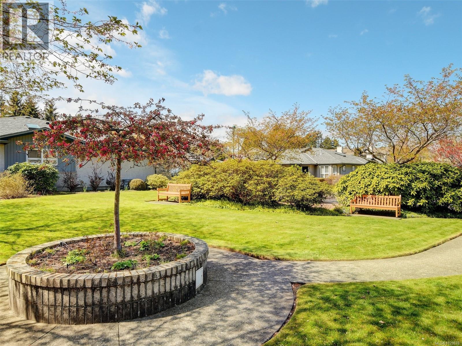 #202 1485 GARNET RD - 31