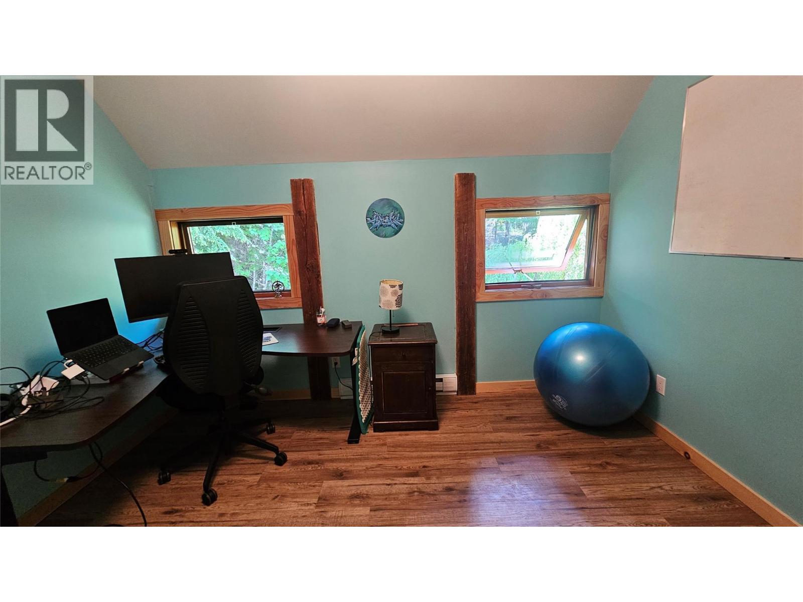 8496 B Procter Road E, Procter