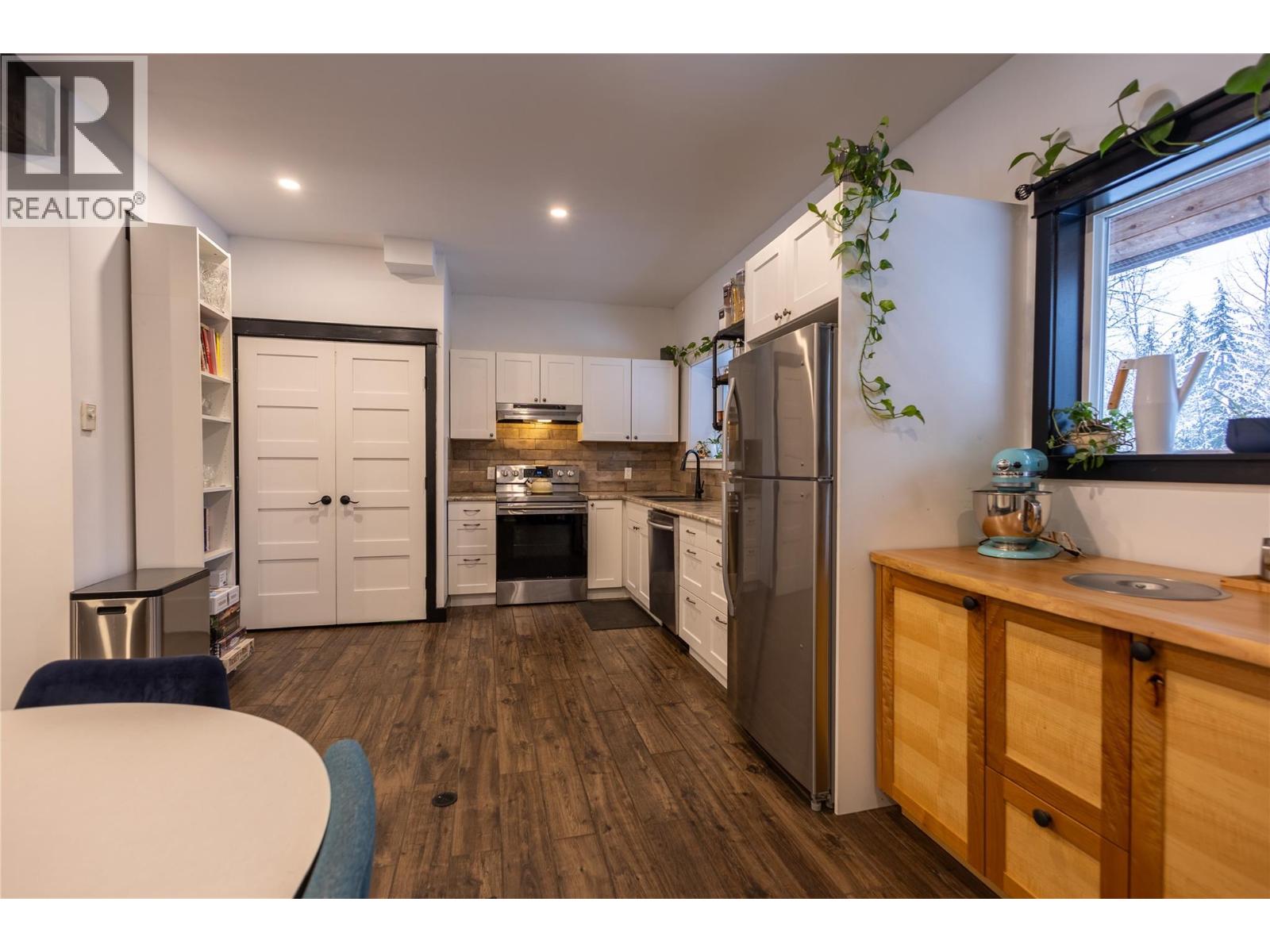 3697 Blewett Road, Nelson