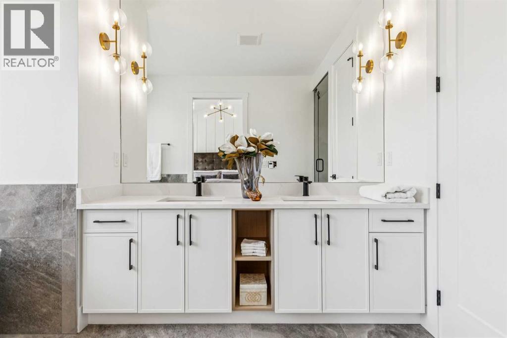 Single Family House for Sale in   Street SW Killarney/Glengarry Calgary 