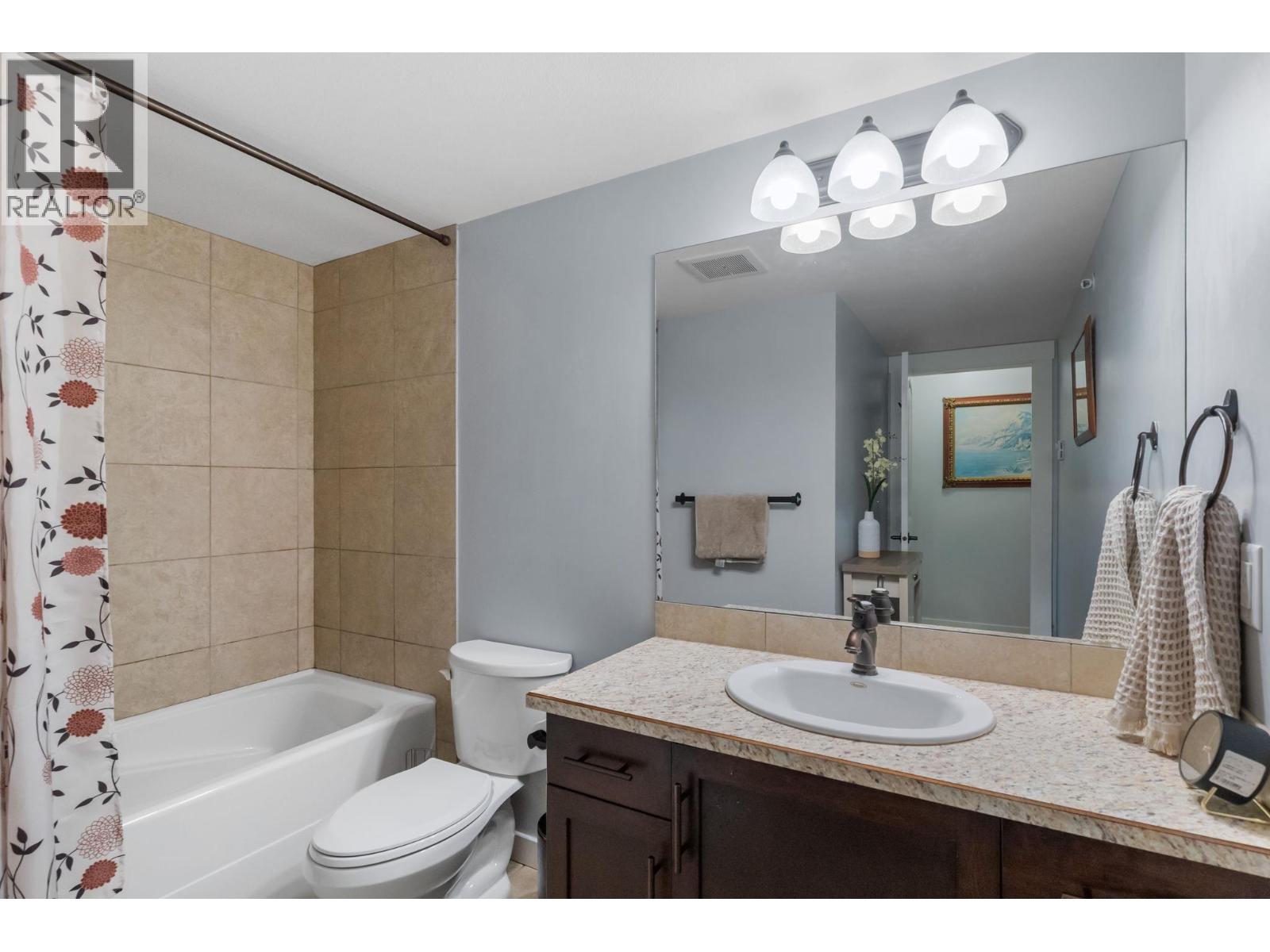 10529 Powley Court Unit# 305, Lake Country