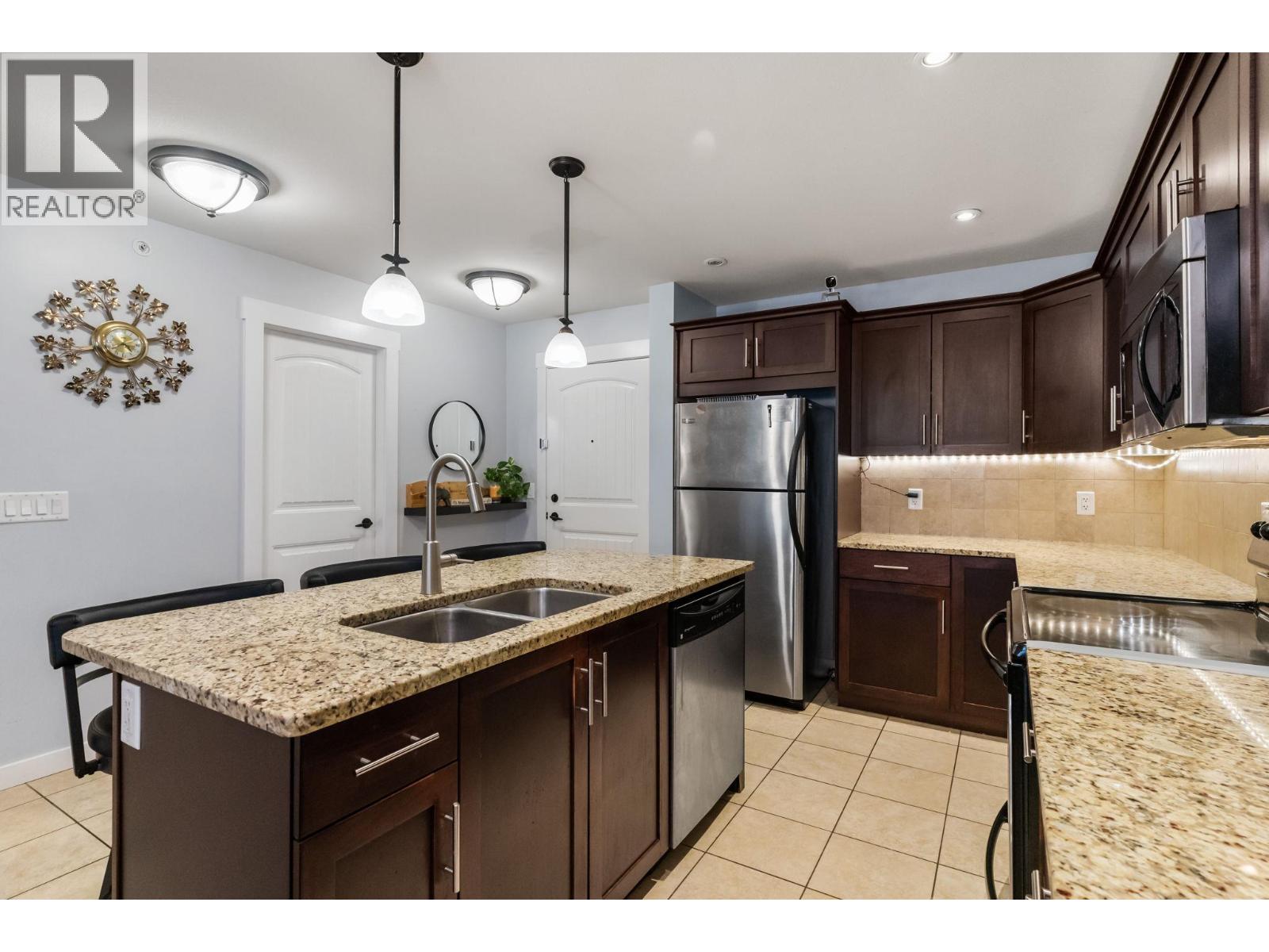 10529 Powley Court Unit# 305, Lake Country