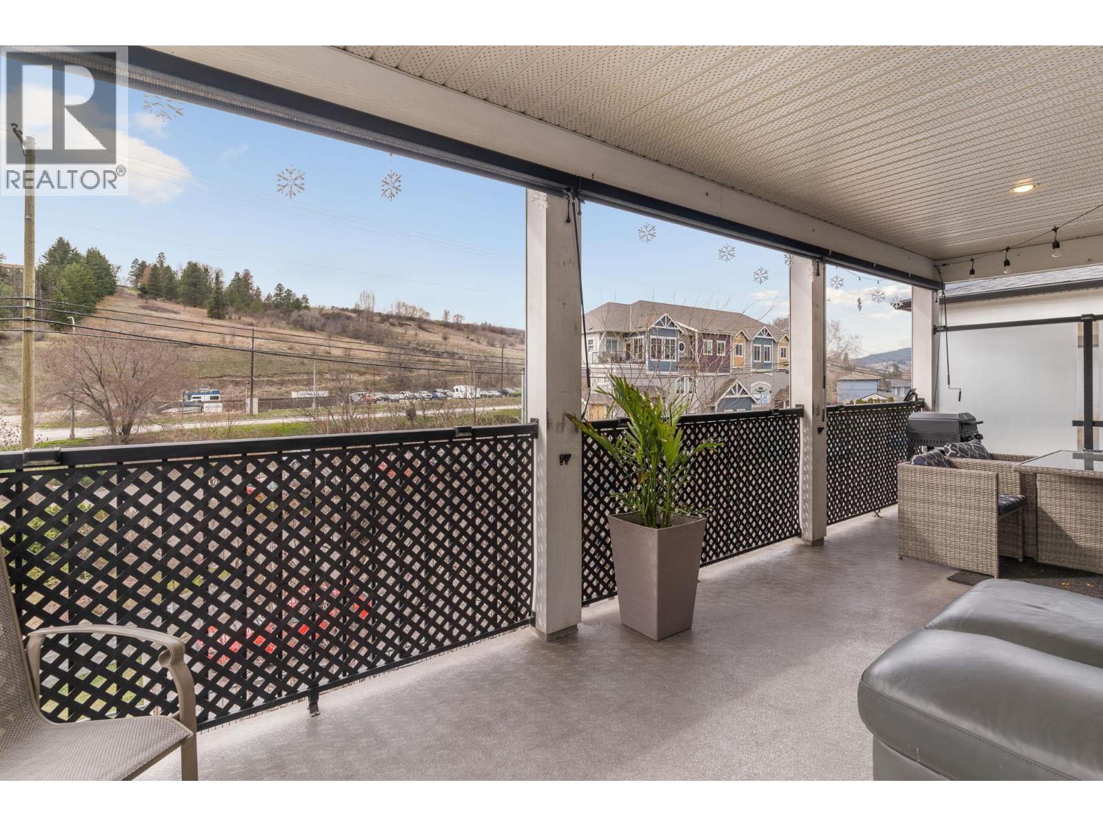 10529 Powley Court Unit# 305, Lake Country