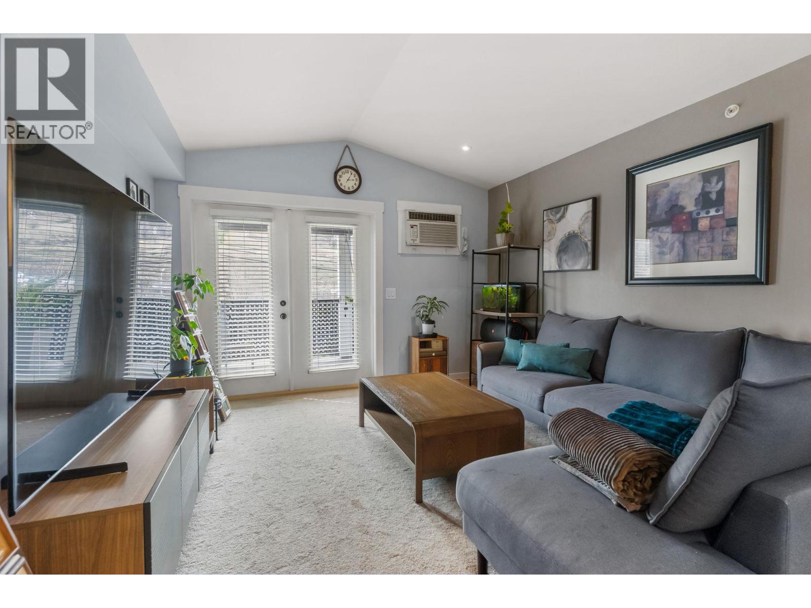 10529 Powley Court Unit# 305, Lake Country