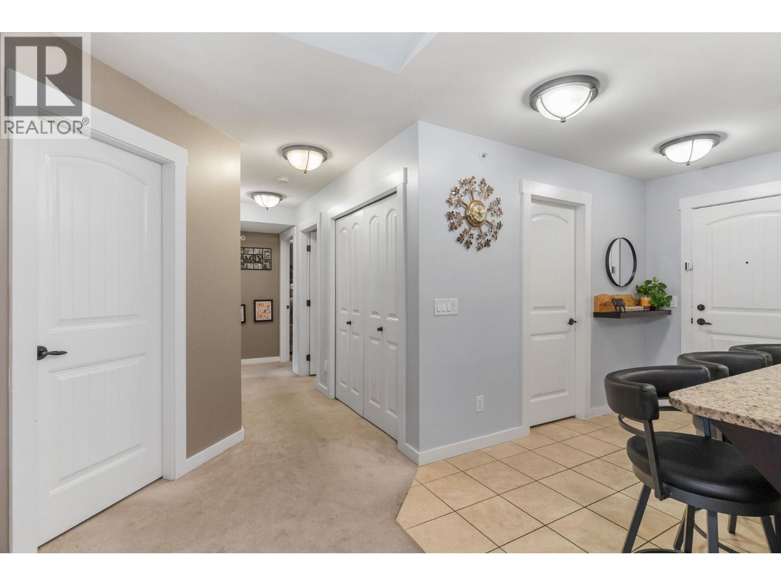 10529 Powley Court Unit# 305, Lake Country