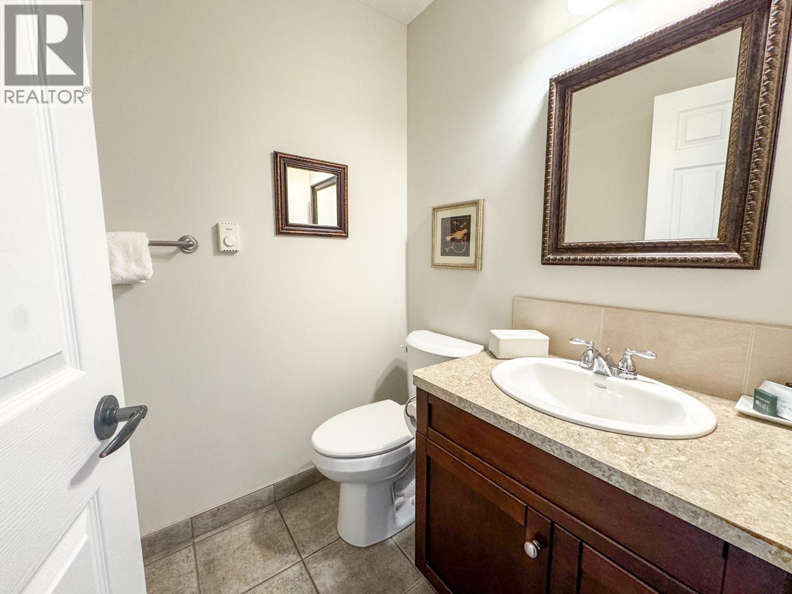 200 BIGHORN Boulevard Unit# 213B, Radium Hot Springs