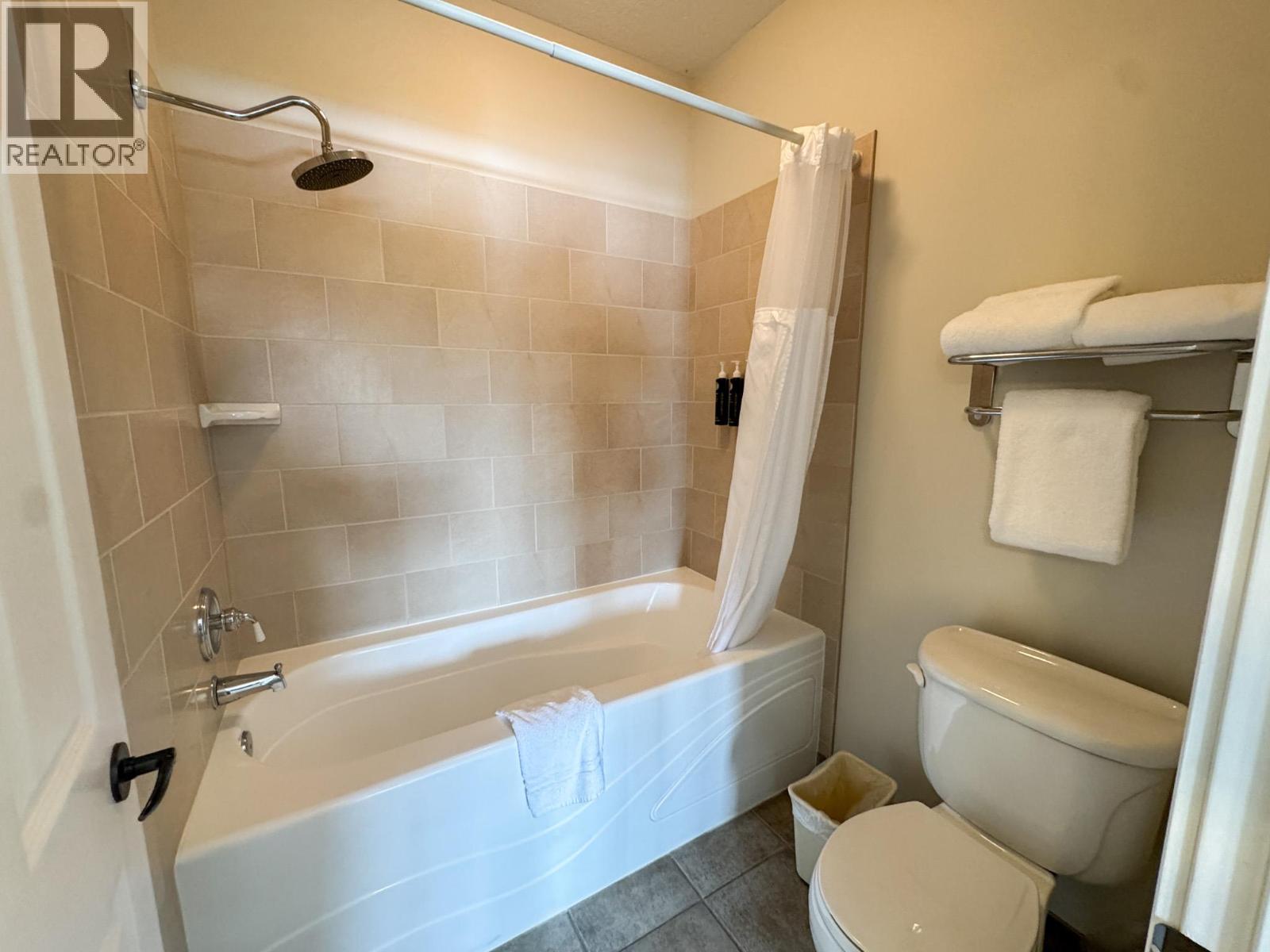 200 BIGHORN Boulevard Unit# 213B, Radium Hot Springs