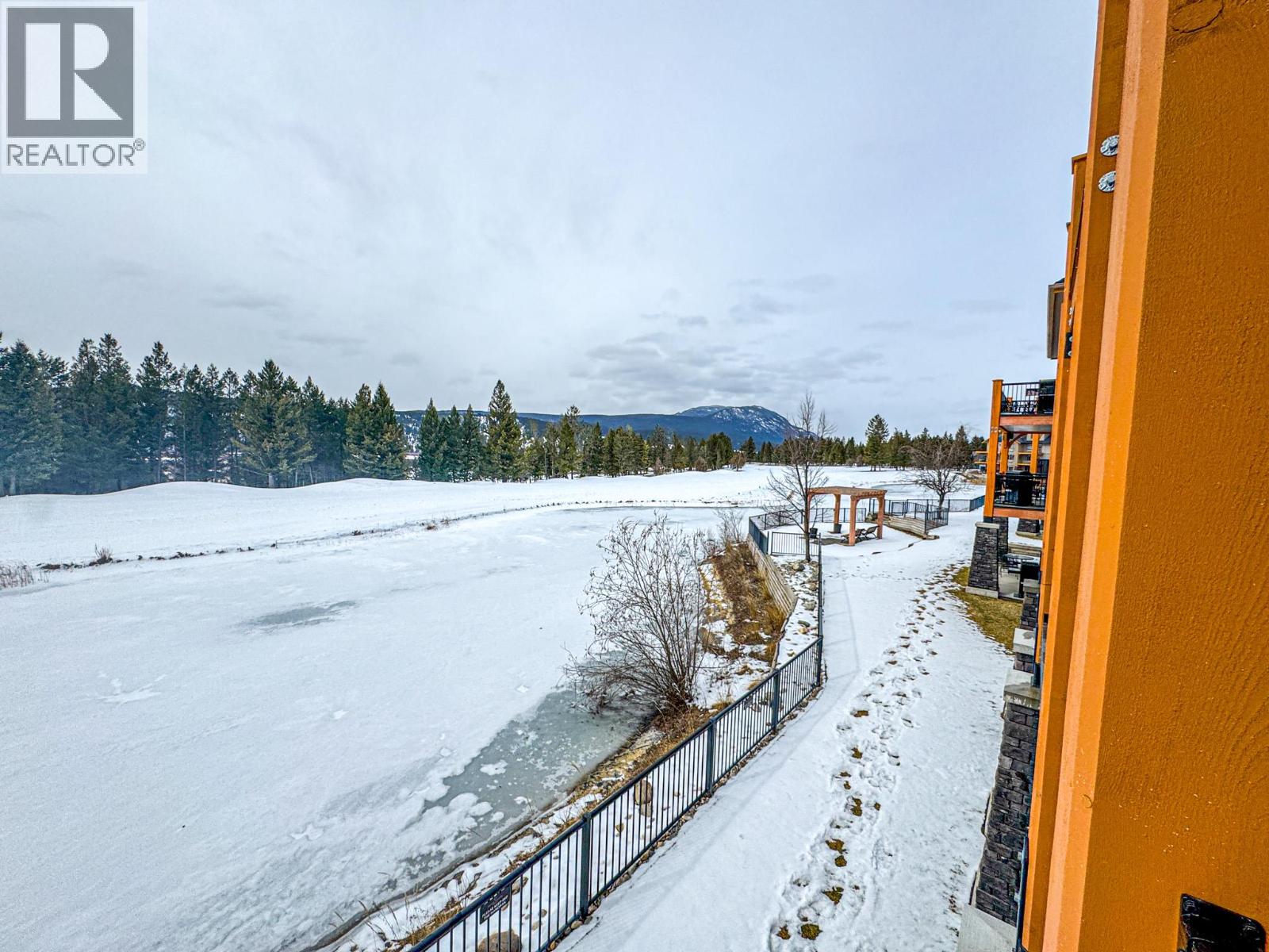 200 BIGHORN Boulevard Unit# 213B, Radium Hot Springs