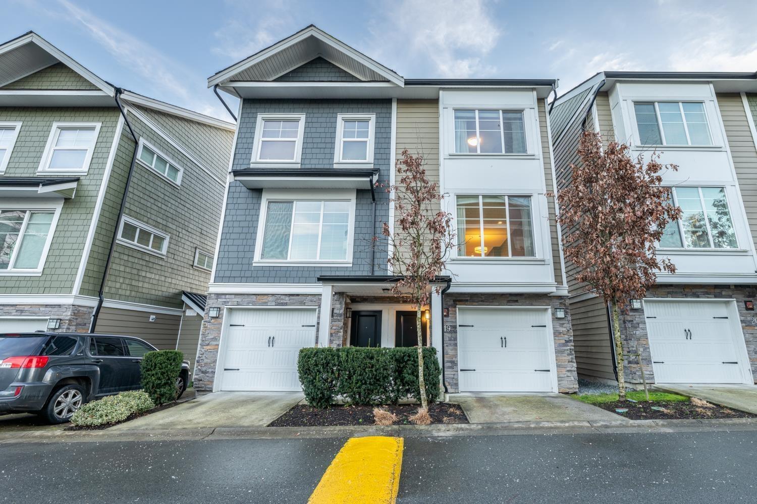 19 21150 76A Avenue - main photo