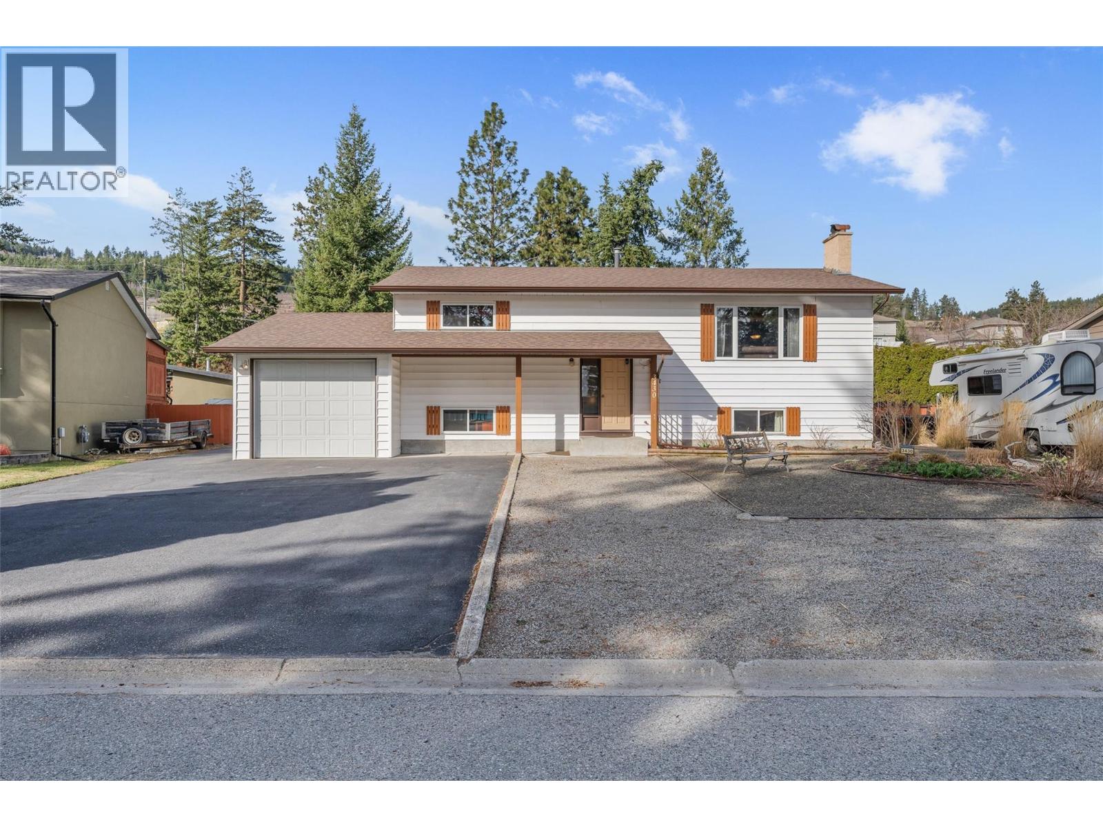 3430 Liard Court, West Kelowna