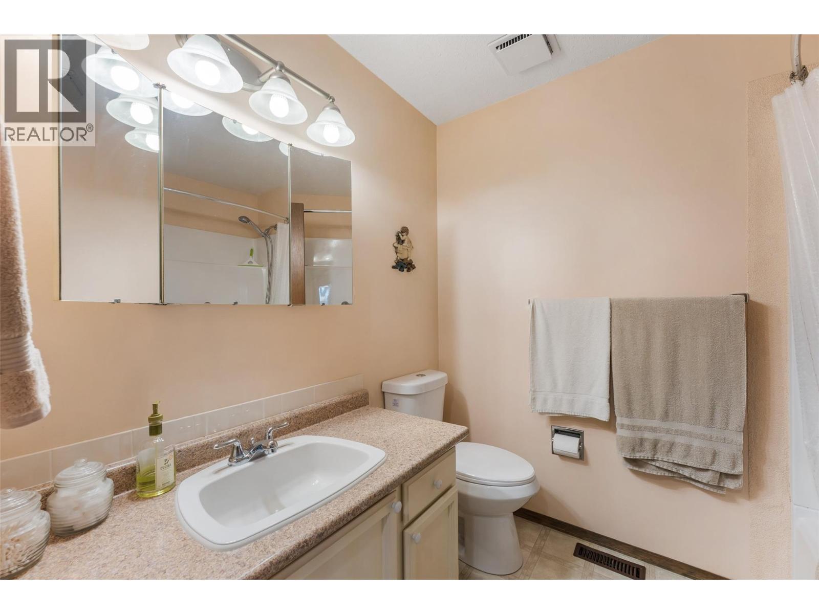 3430 Liard Court, West Kelowna