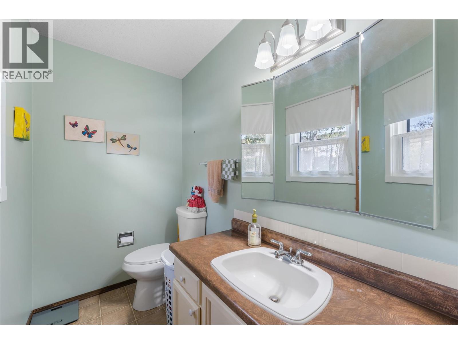 3430 Liard Court, West Kelowna