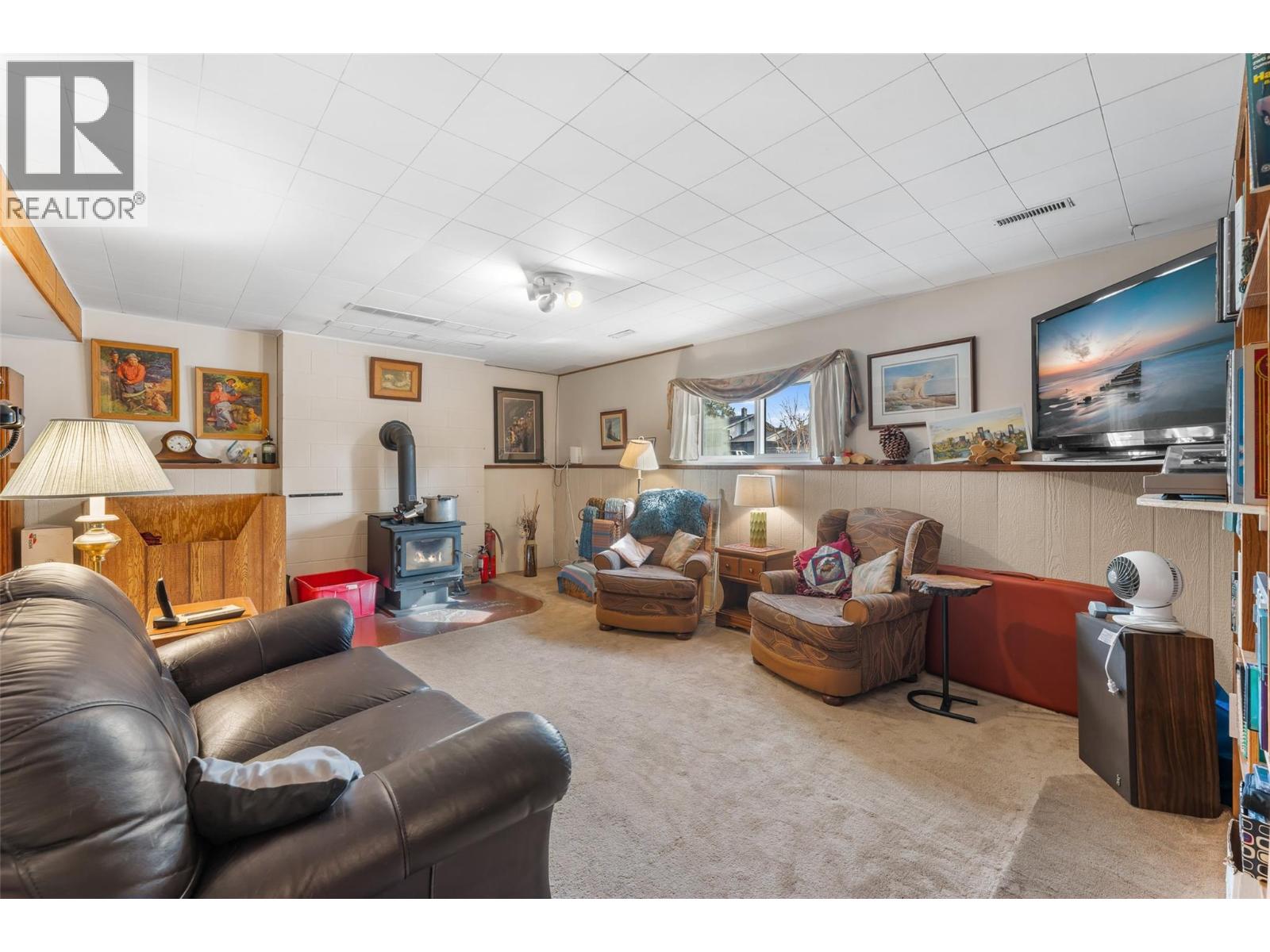 3430 Liard Court, West Kelowna